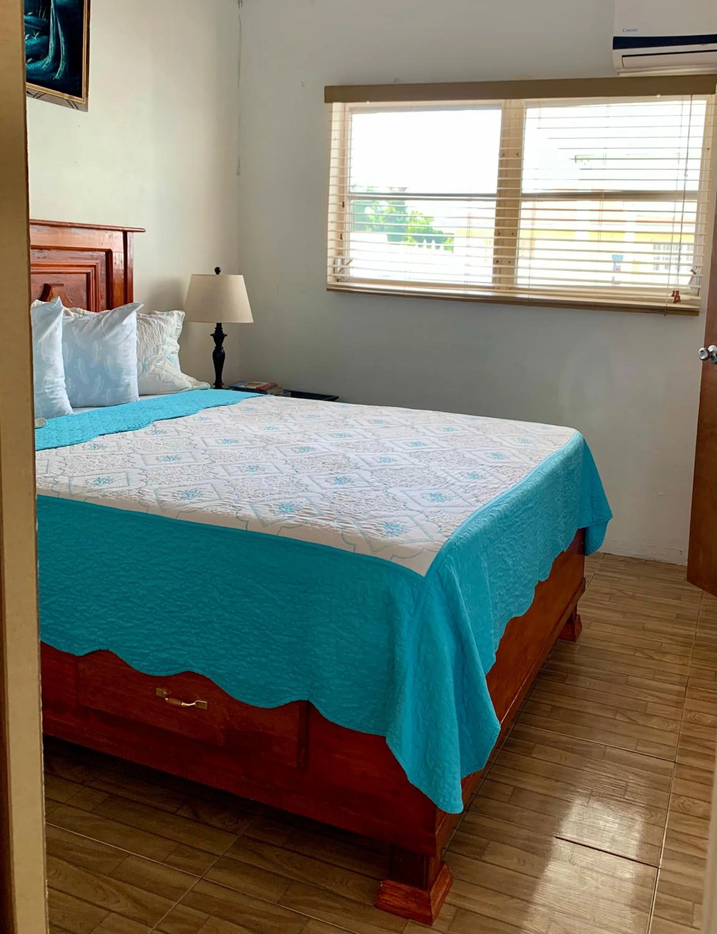 Bed in Dawson’s Hideaway