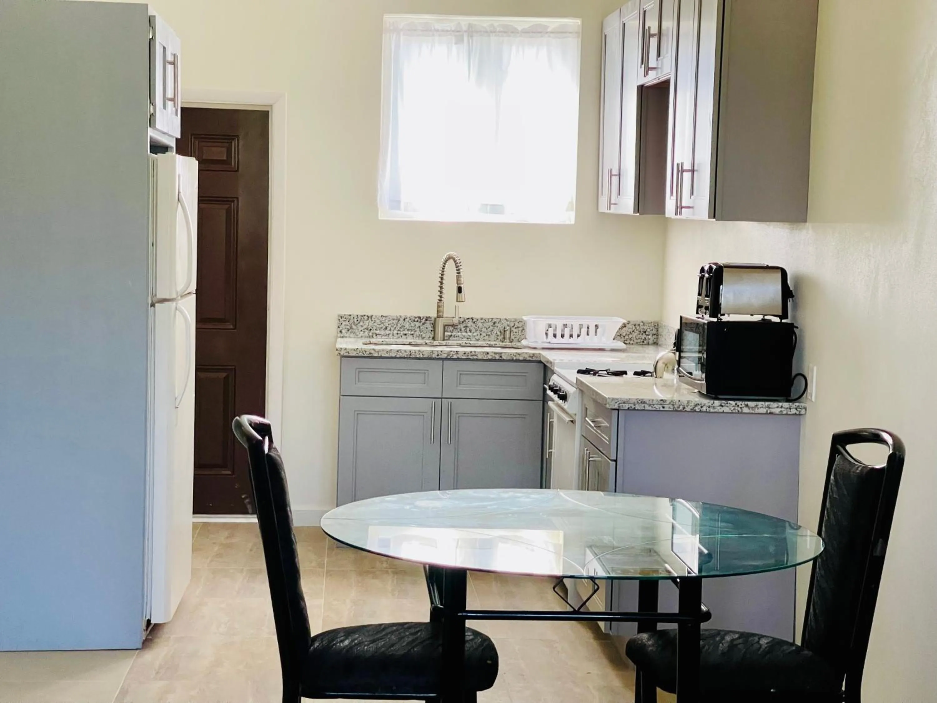 Dining area in Dawson’s Hideaway