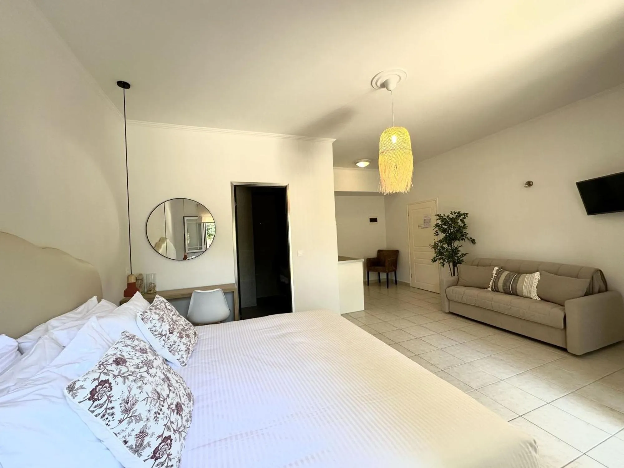 Photo of the whole room in Lithies Sea View Boutique Hotel