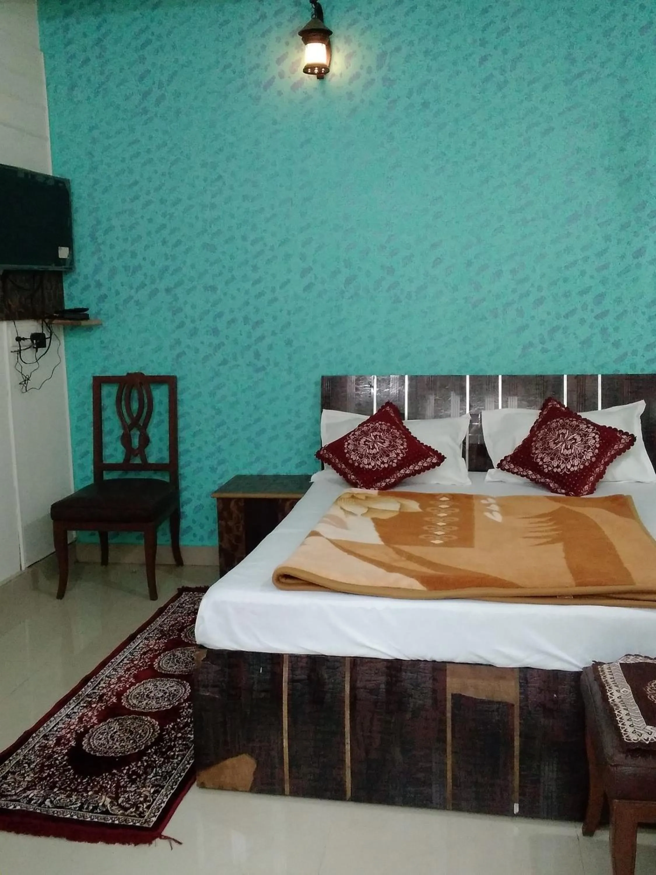 Bedroom, Bed in Om Datta Krupa Niwas Cottage
