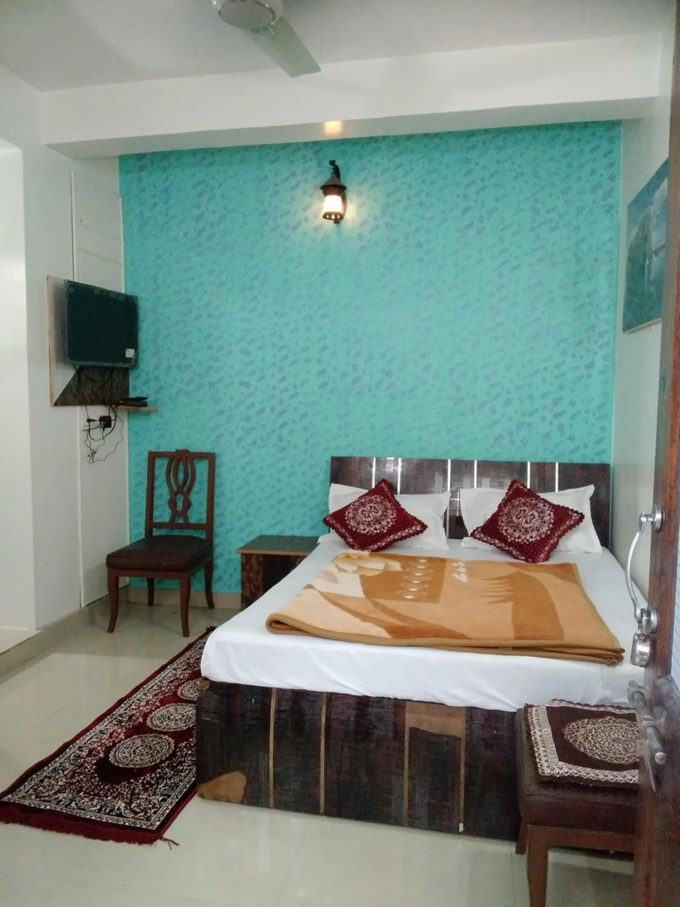 Bedroom, Bed in Om Datta Krupa Niwas Cottage