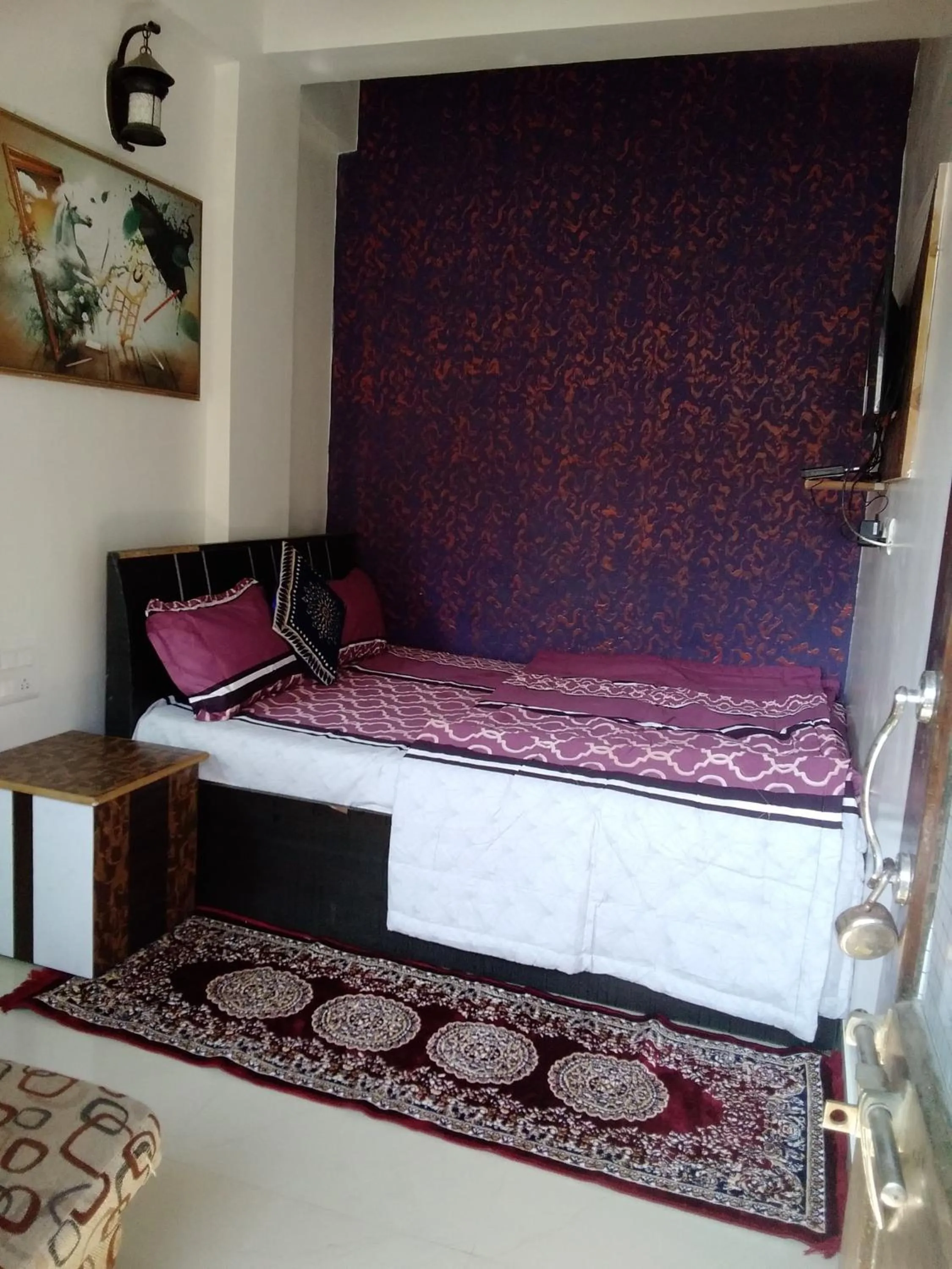 Bedroom, Bed in Om Datta Krupa Niwas Cottage