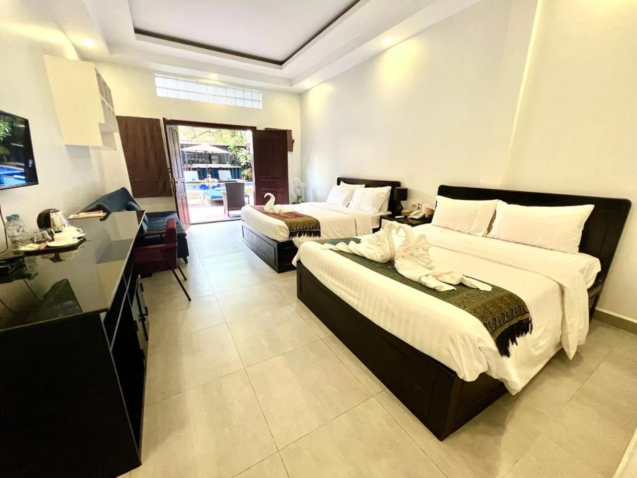 Bedroom, Bed in The Local Time Village