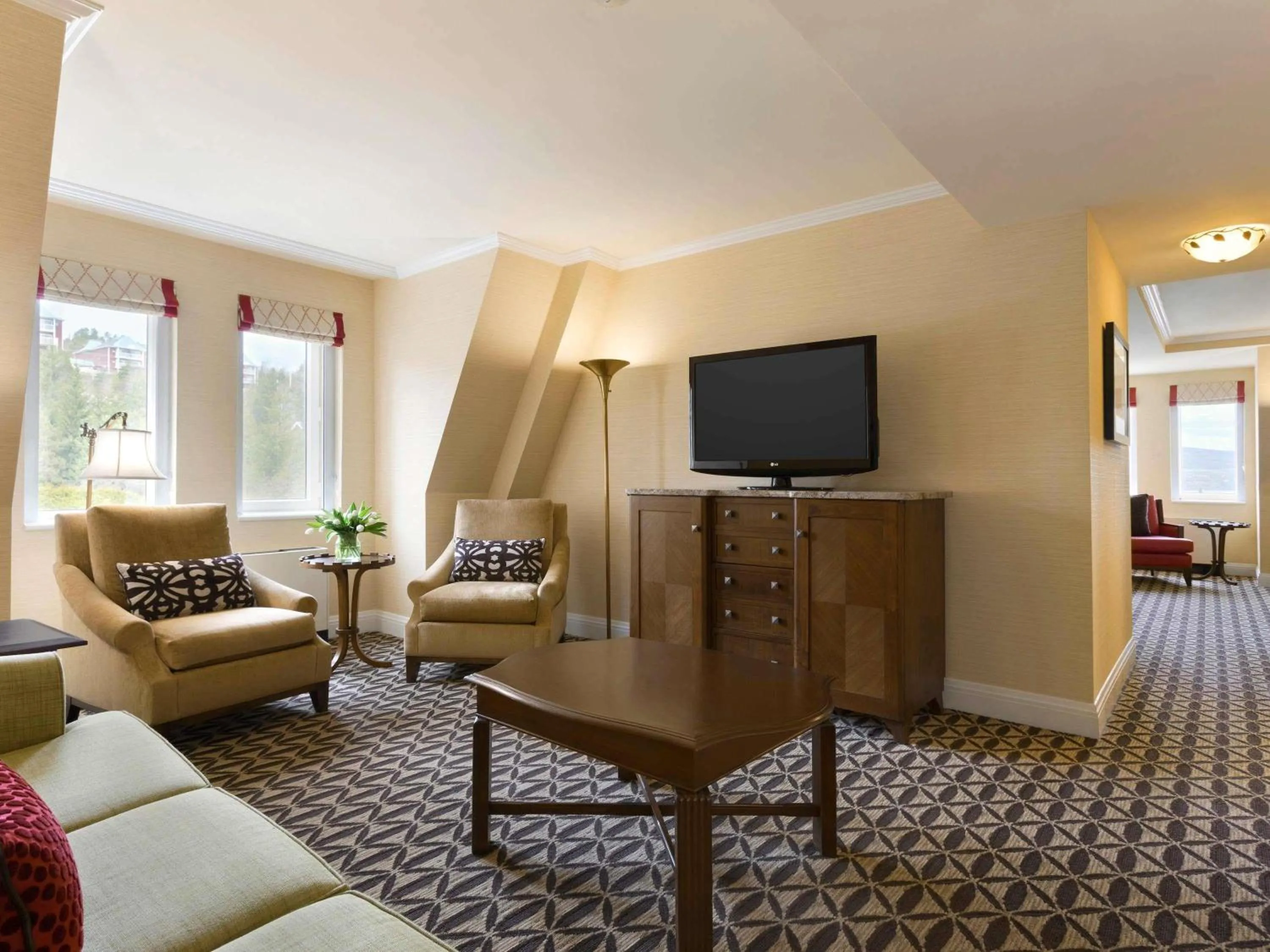 Bedroom in Fairmont Le Manoir Richelieu