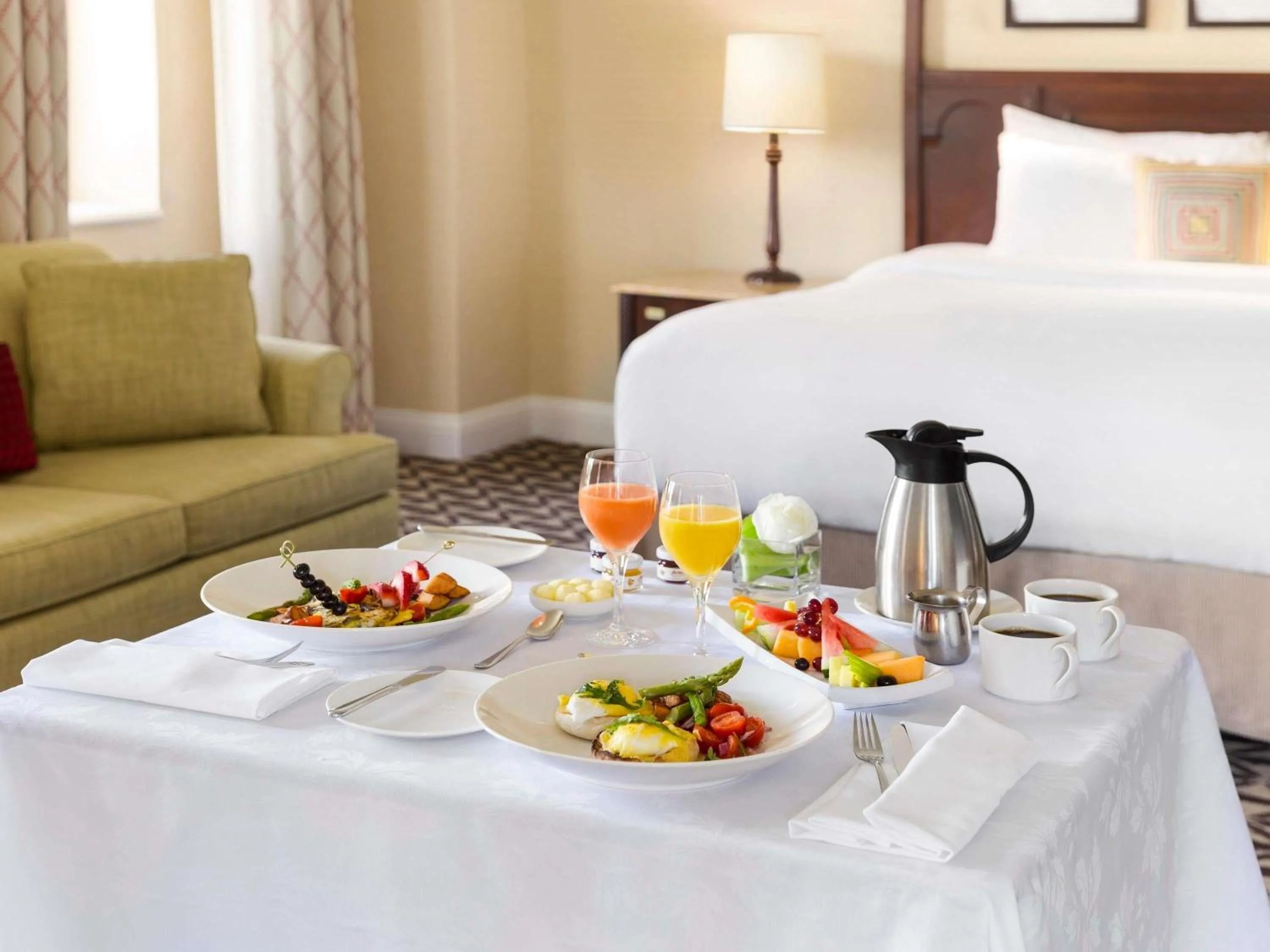 Other, Bed in Fairmont Le Manoir Richelieu