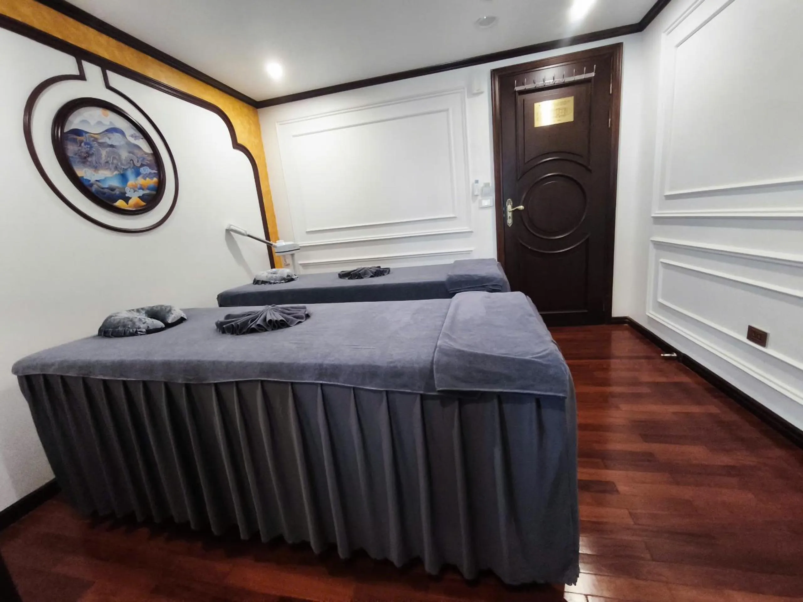 Bed in Garden Legend Cruise