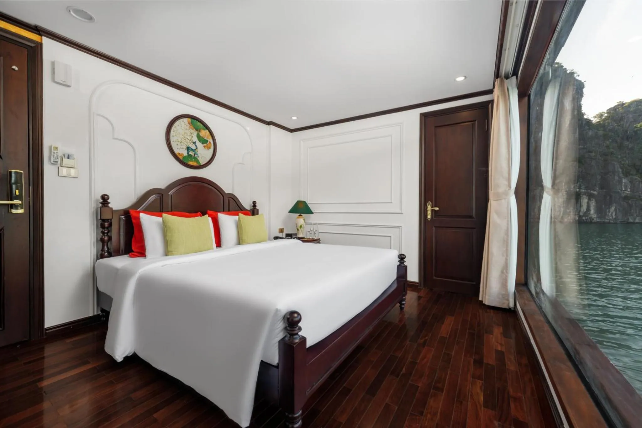 Bed in Garden Legend Cruise