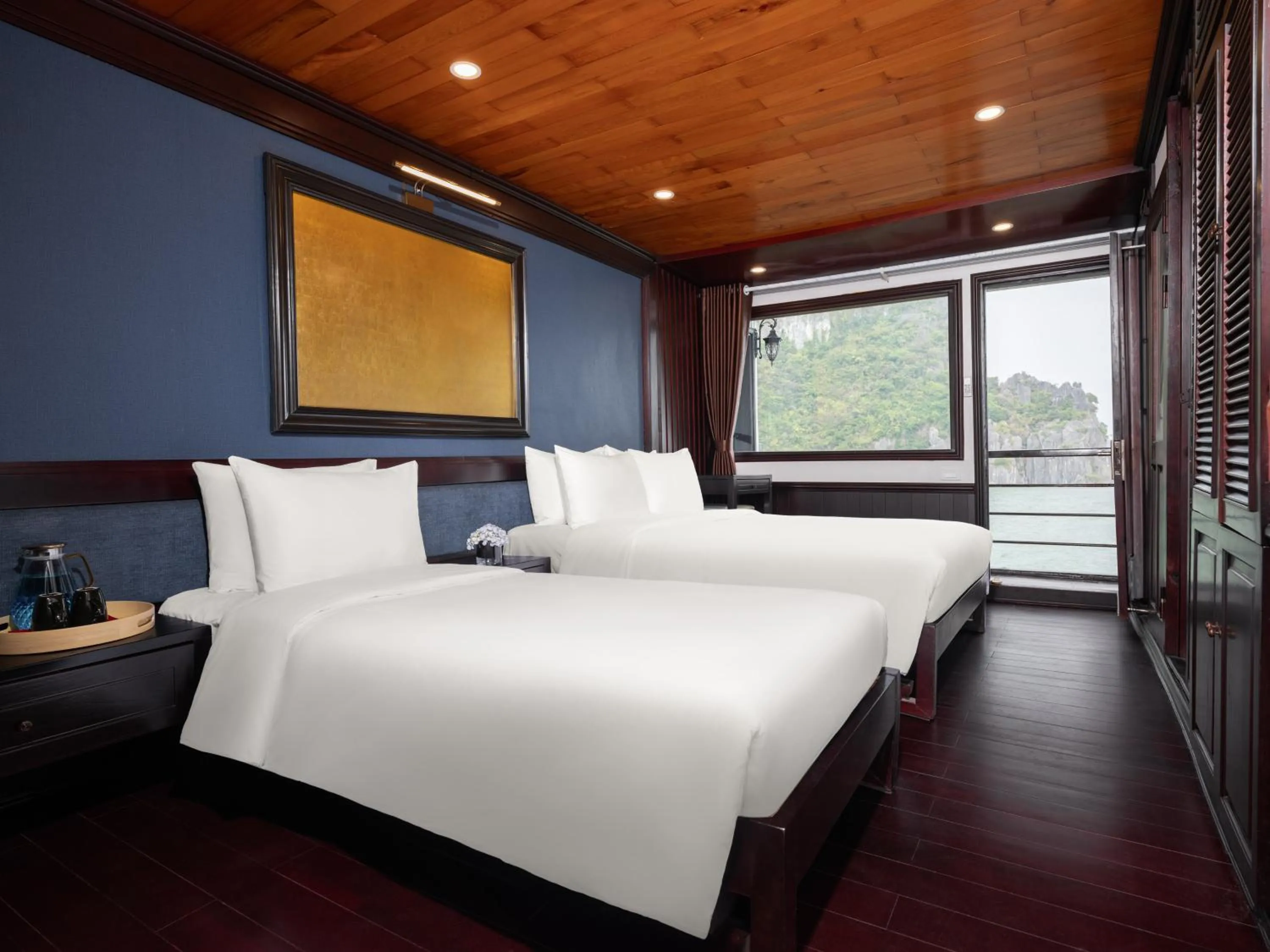 Bed in Garden Legend Cruise