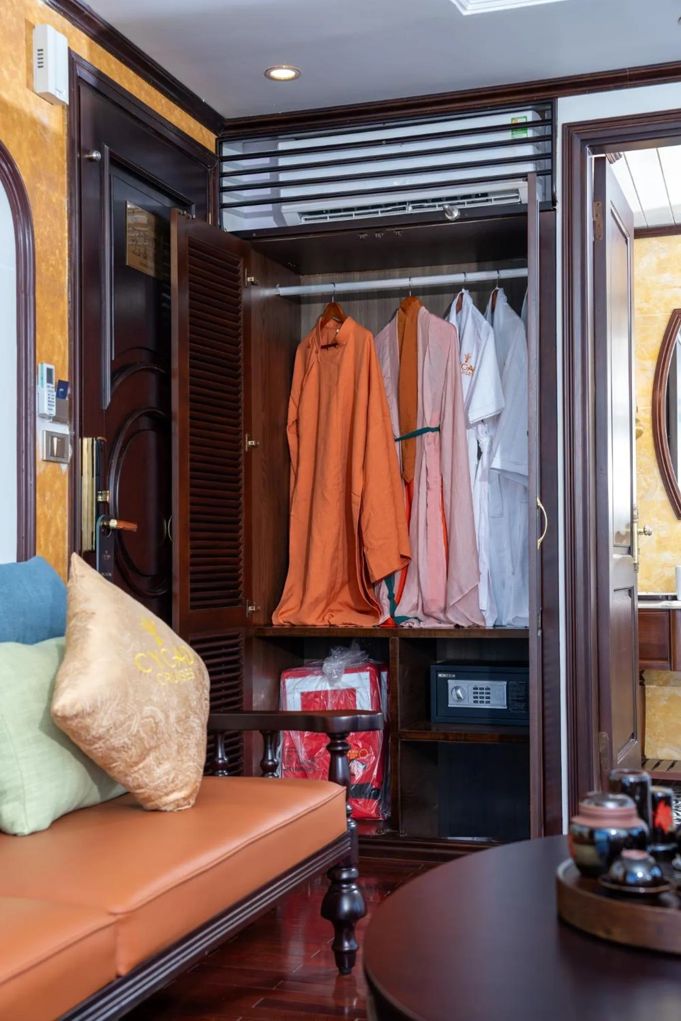 Area and facilities in Garden Legend Cruise