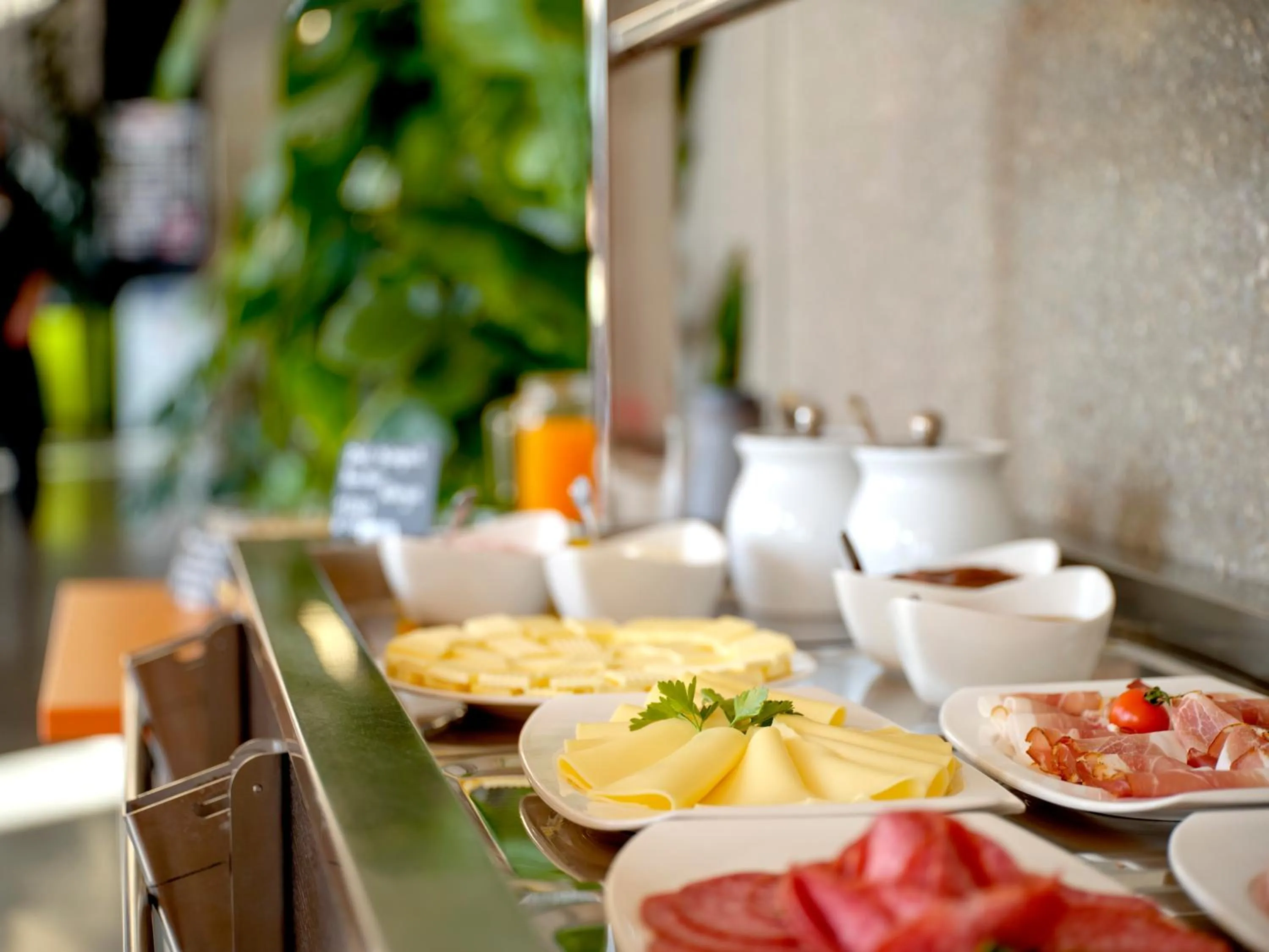 Breakfast in Youth Hostel Schengen / Remerschen