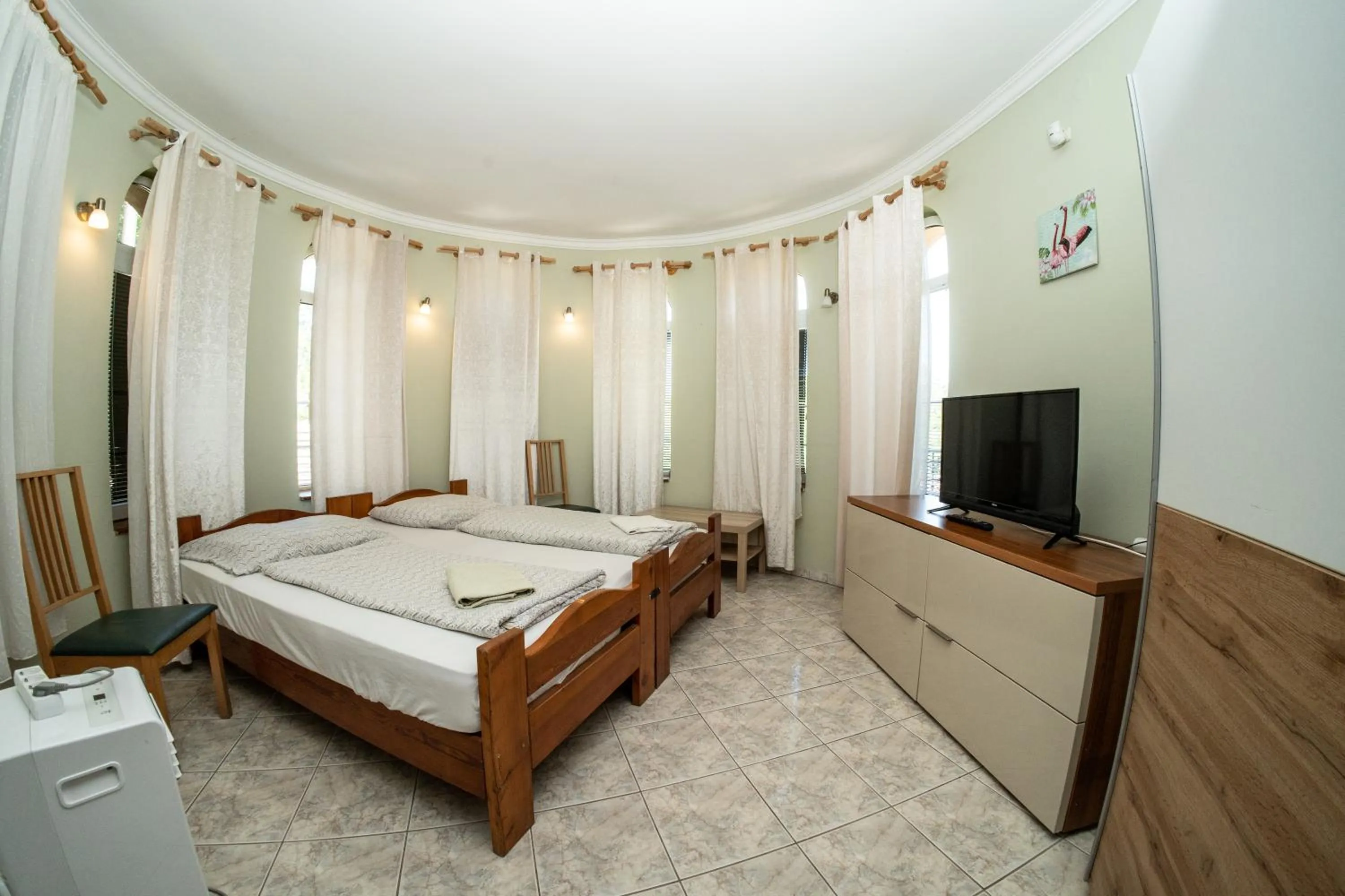 Photo of the whole room, Bed in Villamerica