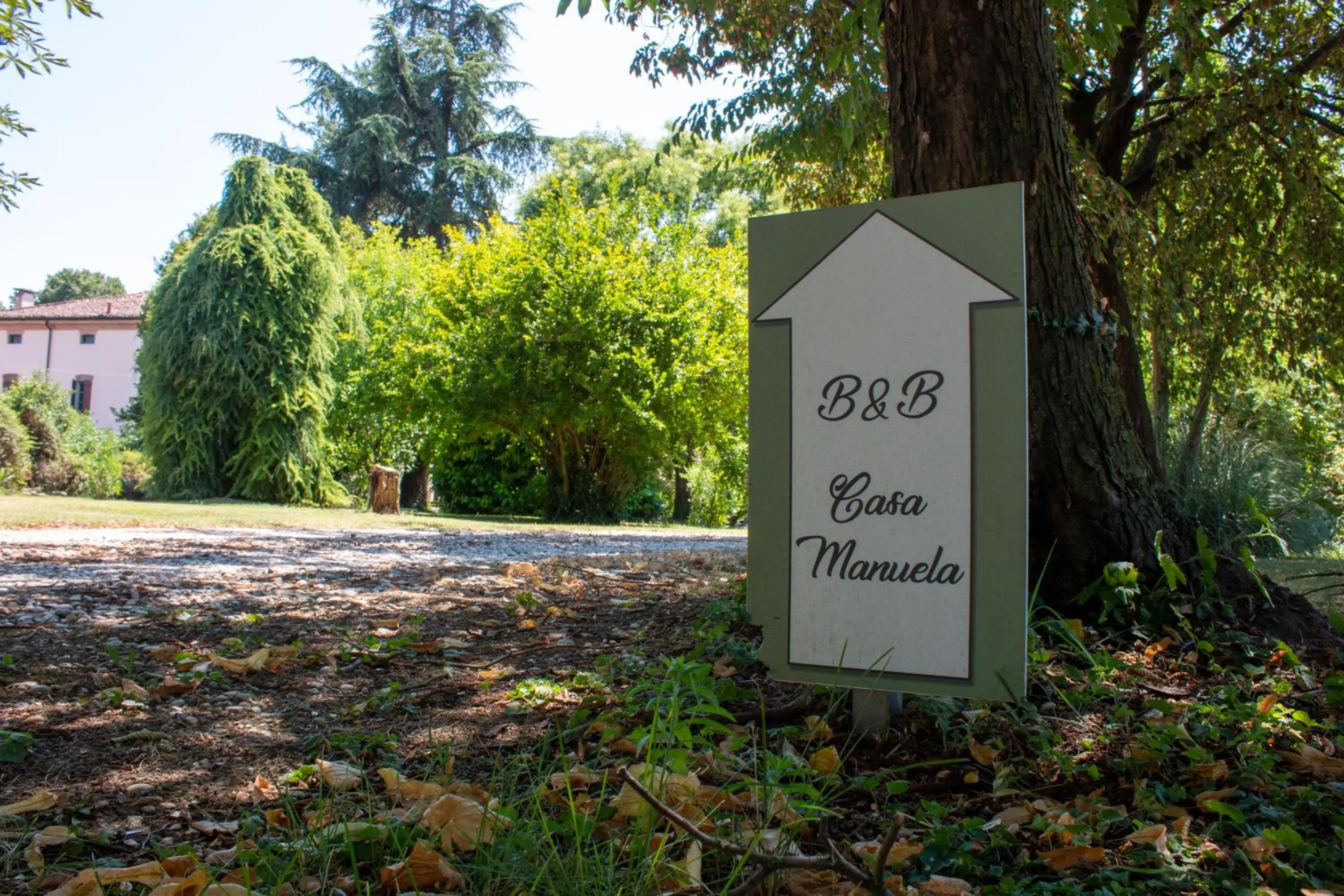 Garden in B&B Casa Manuela