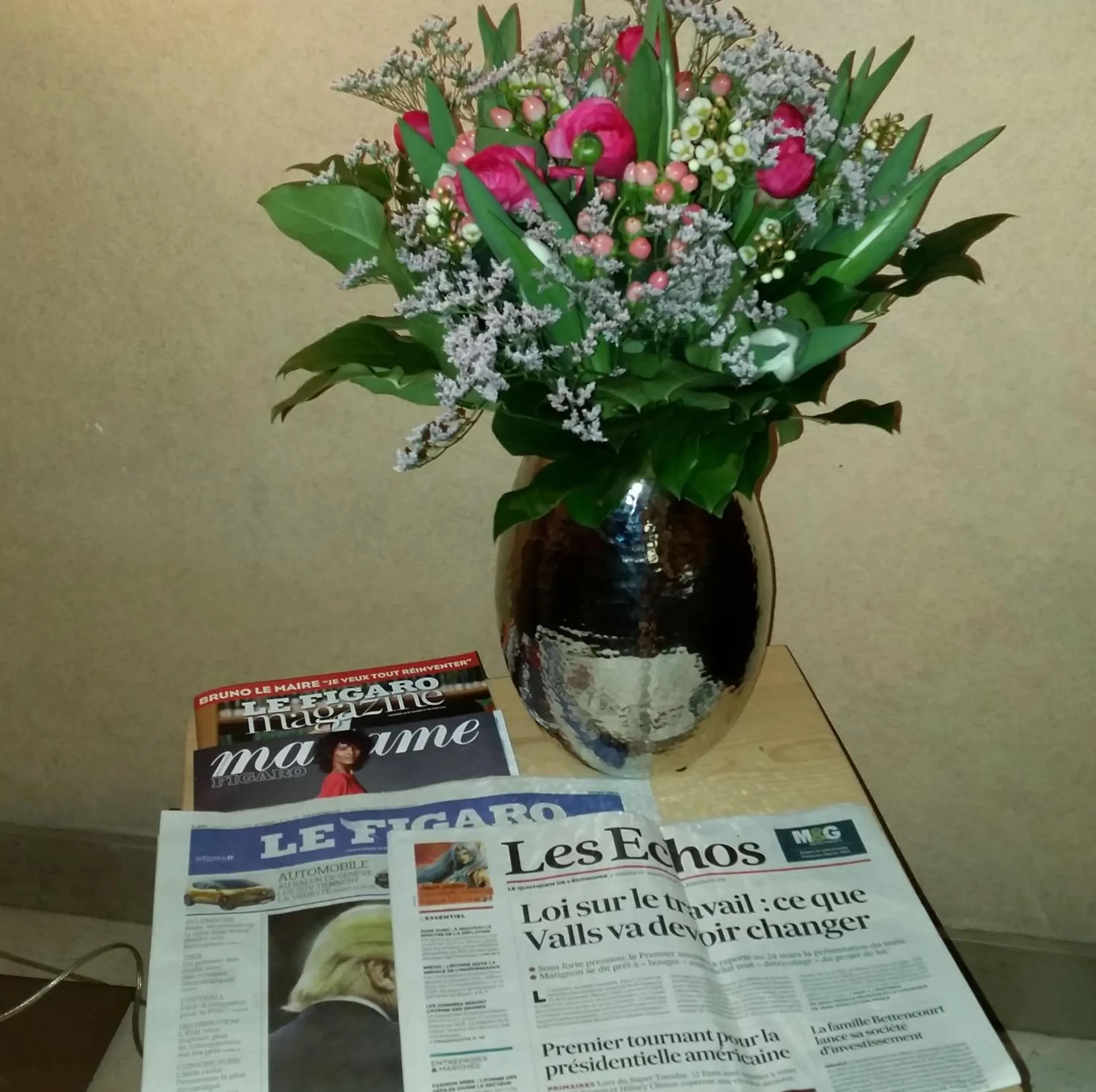 Lobby or reception in Hôtel Le Compostelle