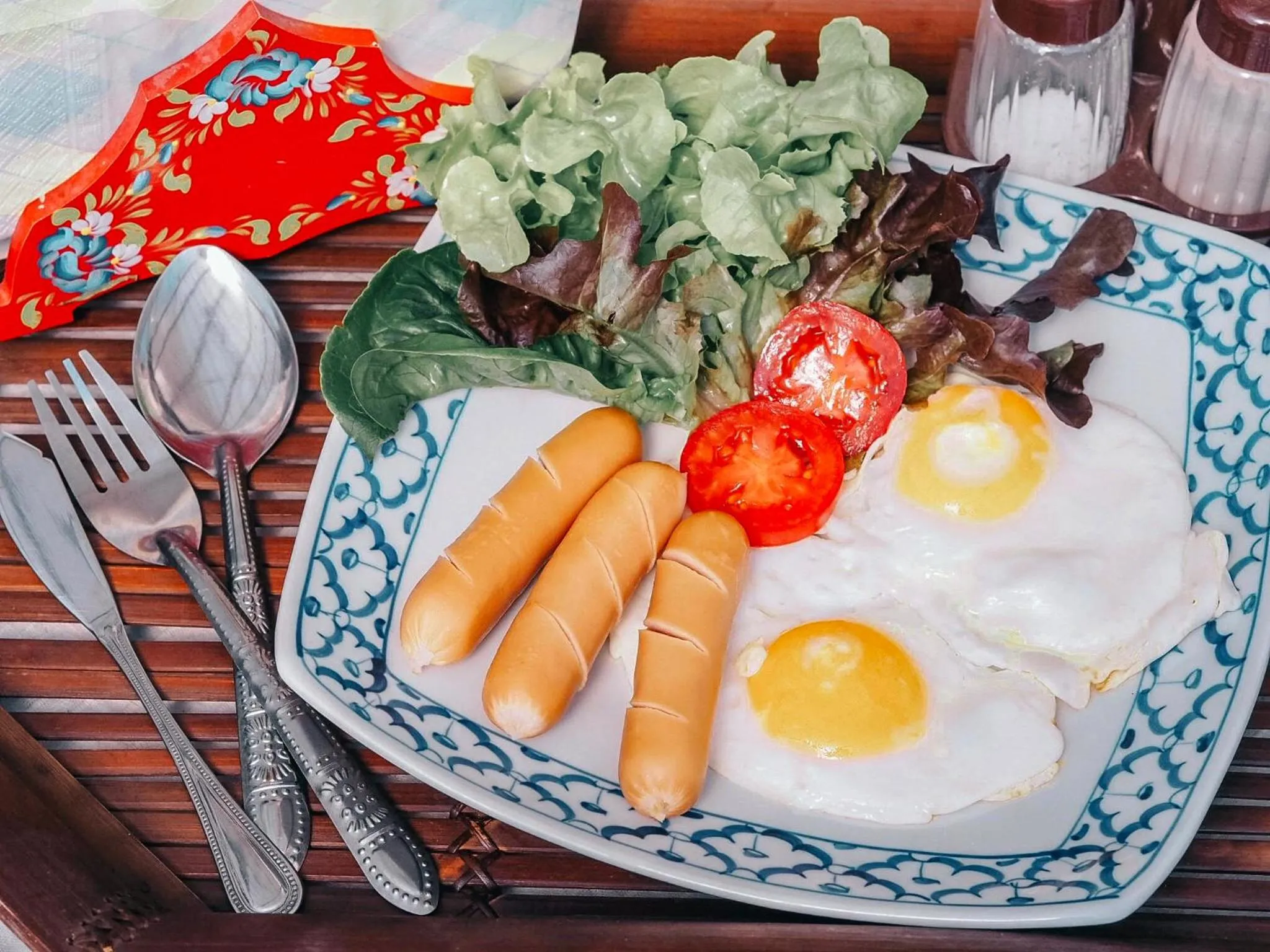 Breakfast in Hip Home at Hod