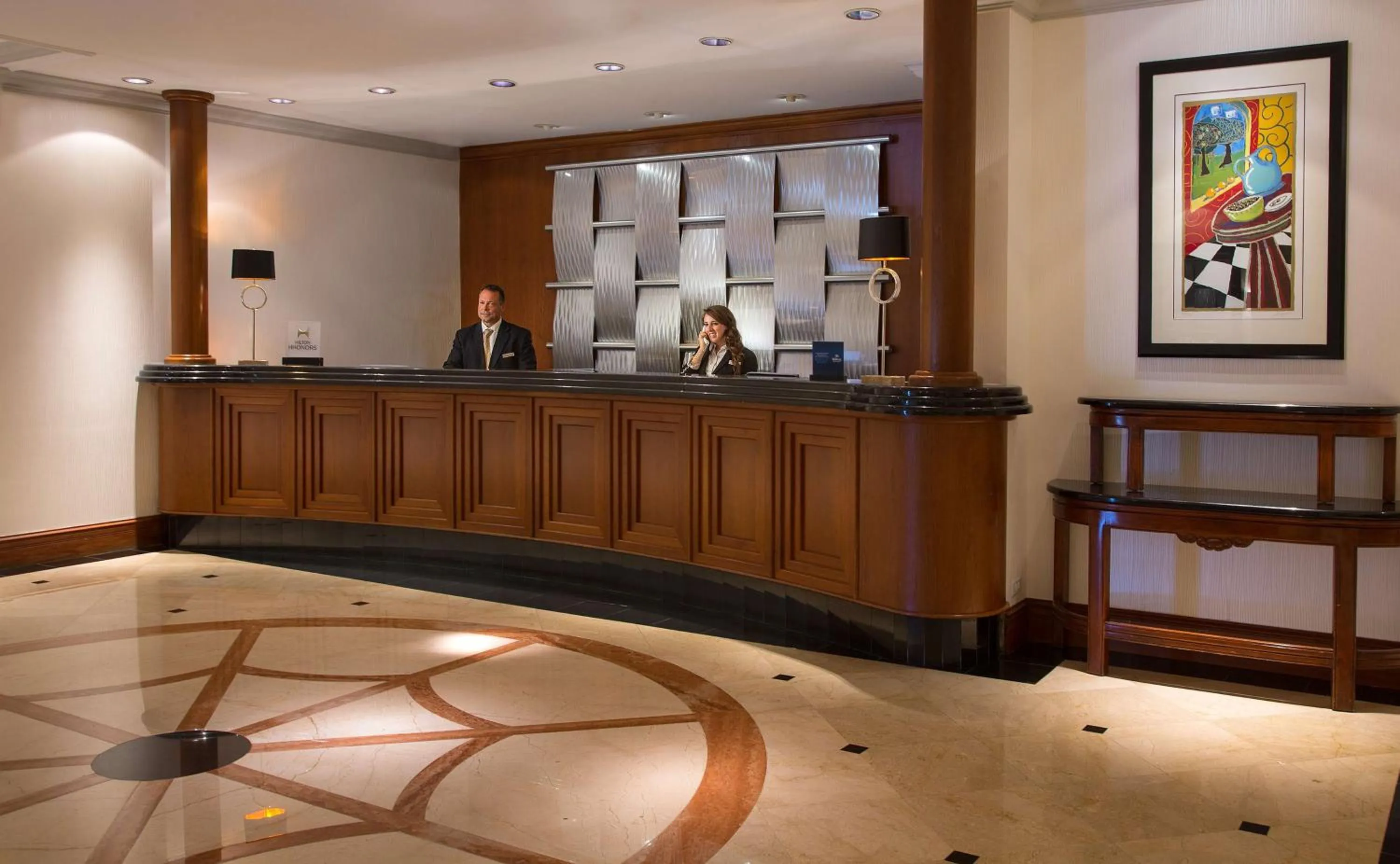 Lobby or reception in Hilton Chicago/Northbrook