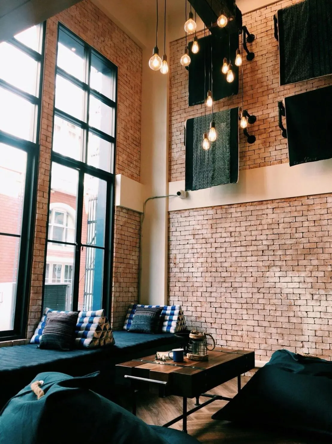 Area and facilities in Natee Hostel