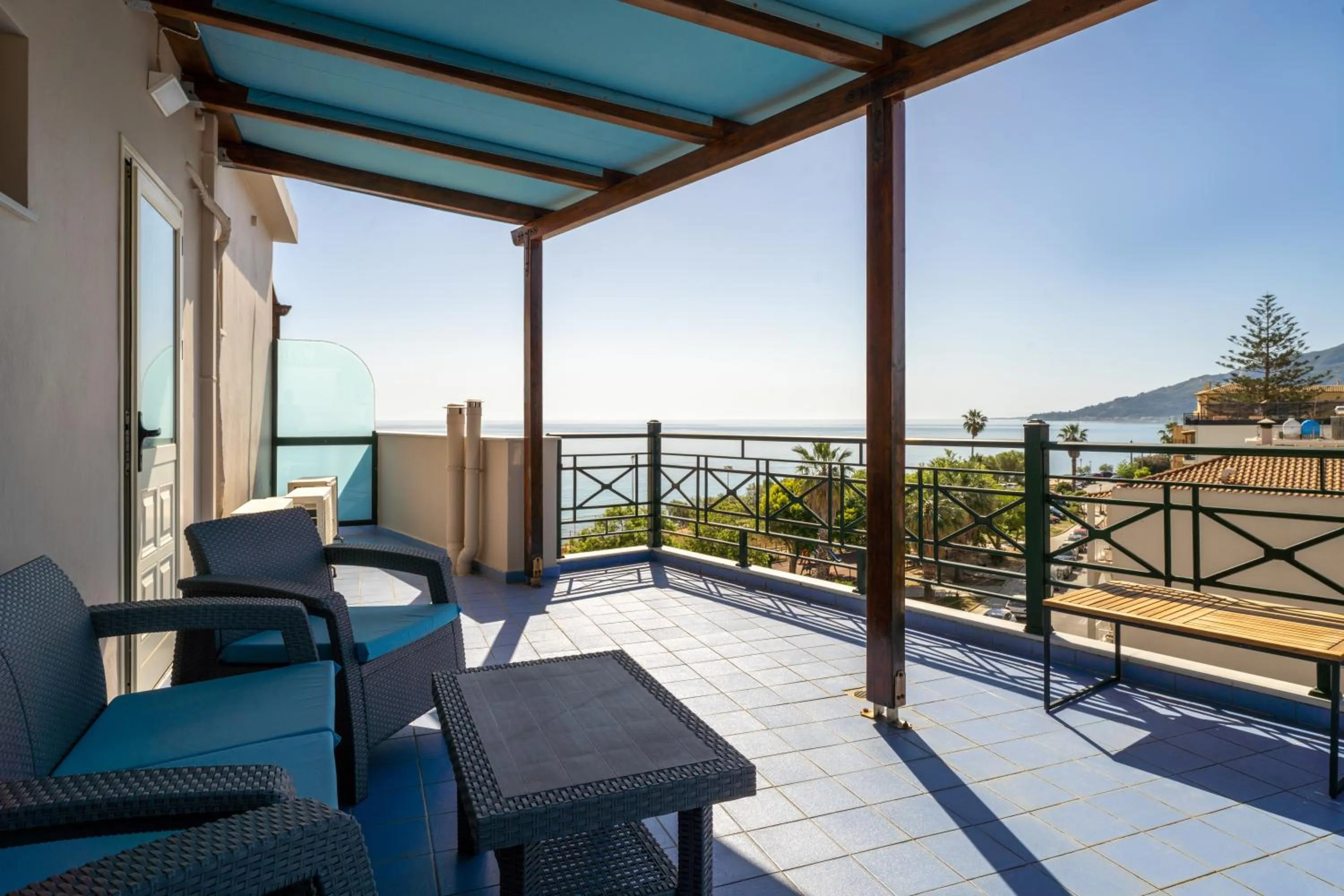 Patio in Plaza Hotel