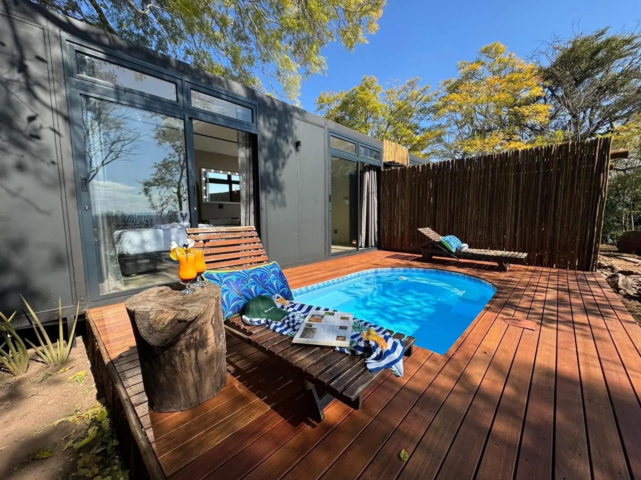 Villa with Private Pool in Shangri-La Country Hotel & Spa Villa with Private Pool in Shangri-La Country Hotel & Spa