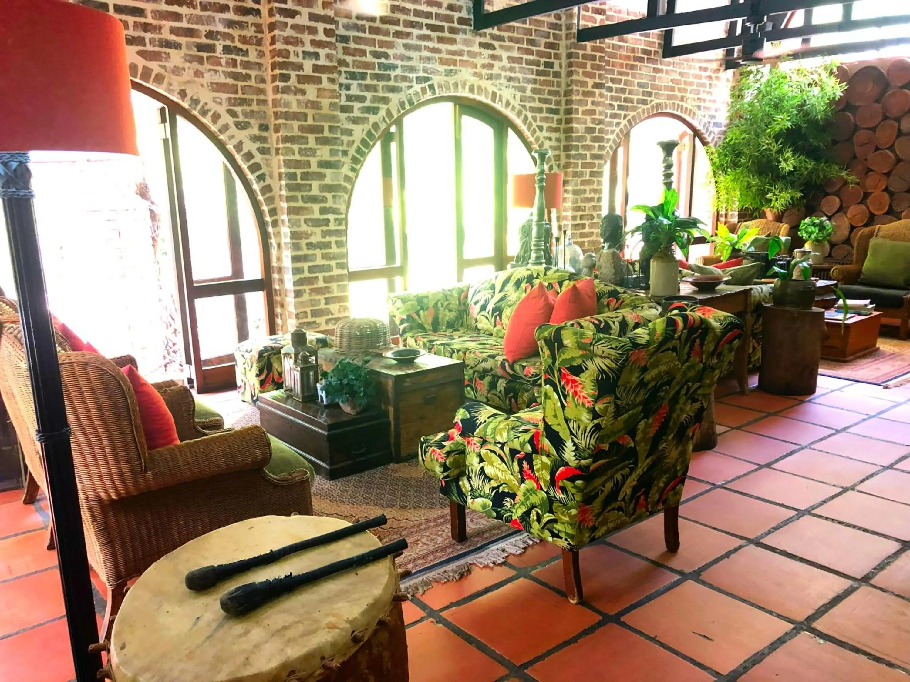 Lobby or reception in Shangri-La Country Hotel & Spa