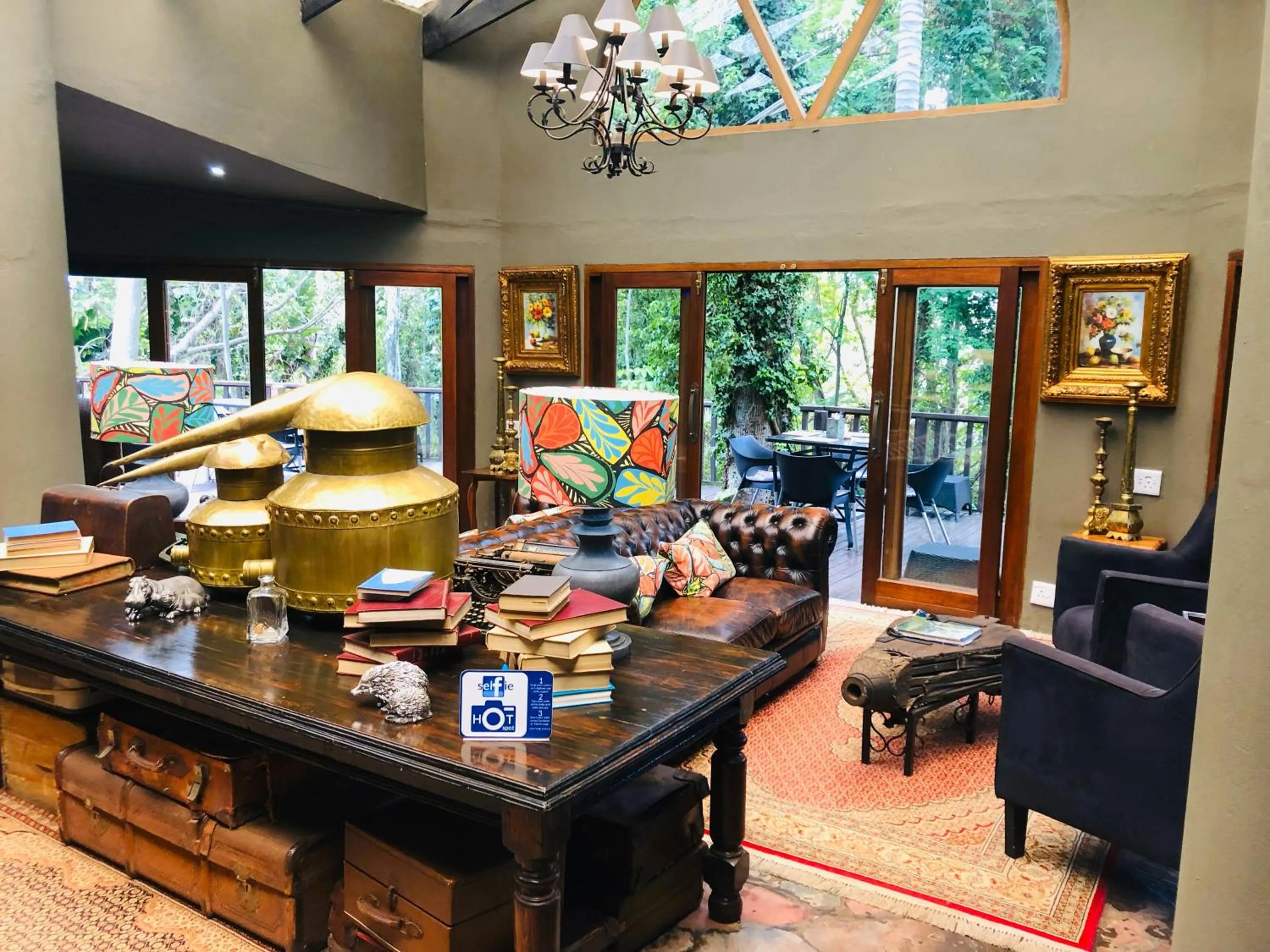 Property building in Shangri-La Country Hotel & Spa