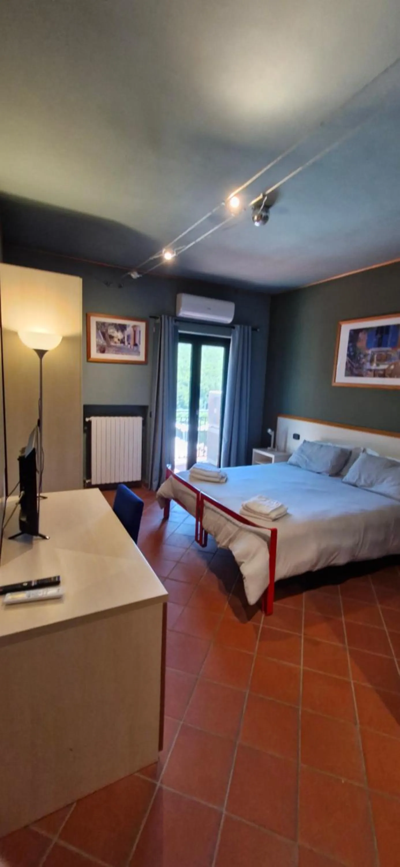 Bed in Sotto Il Cielo Hotel