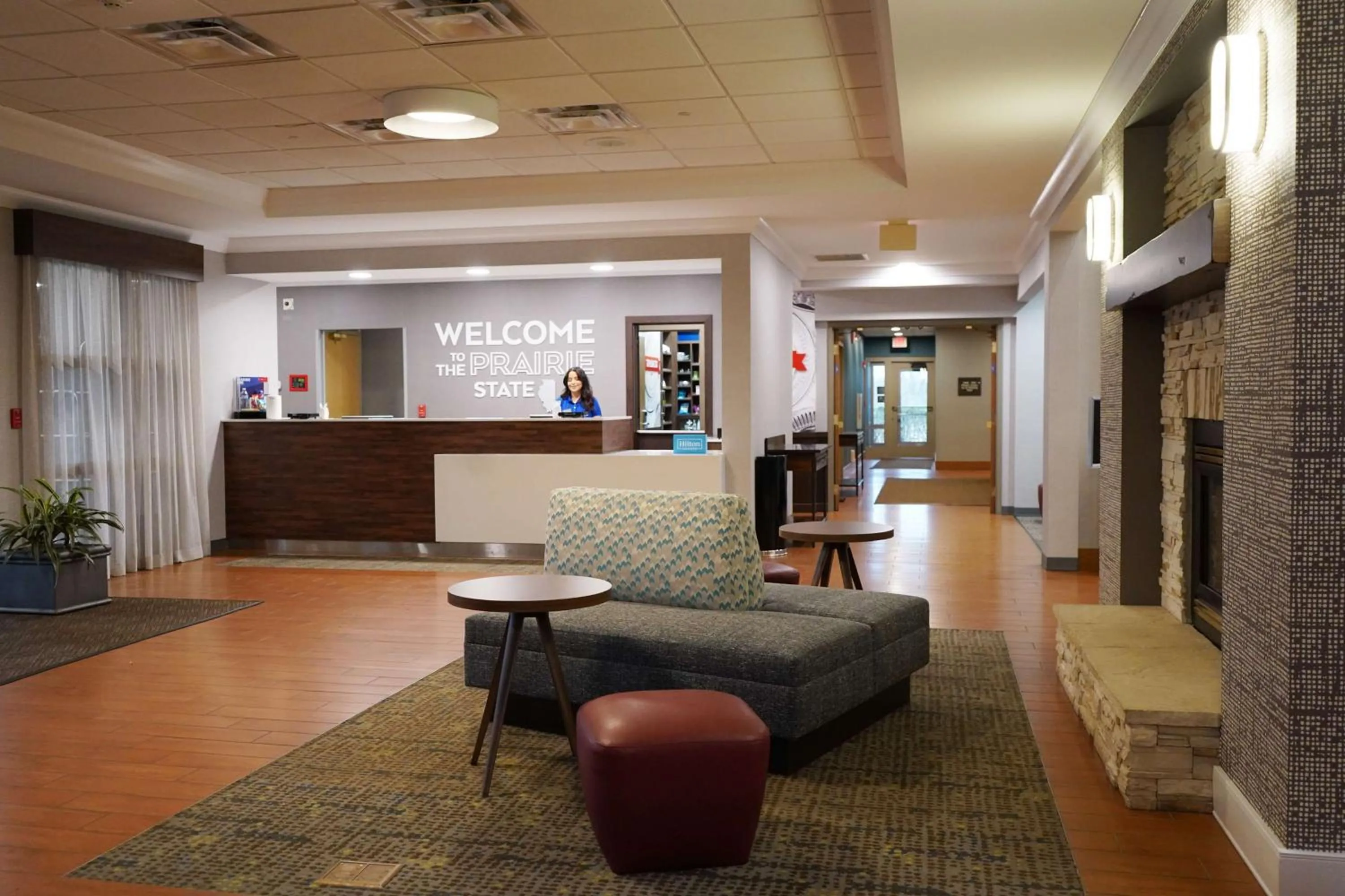 Lobby or reception in Hampton Inn & Suites Chicago/Aurora