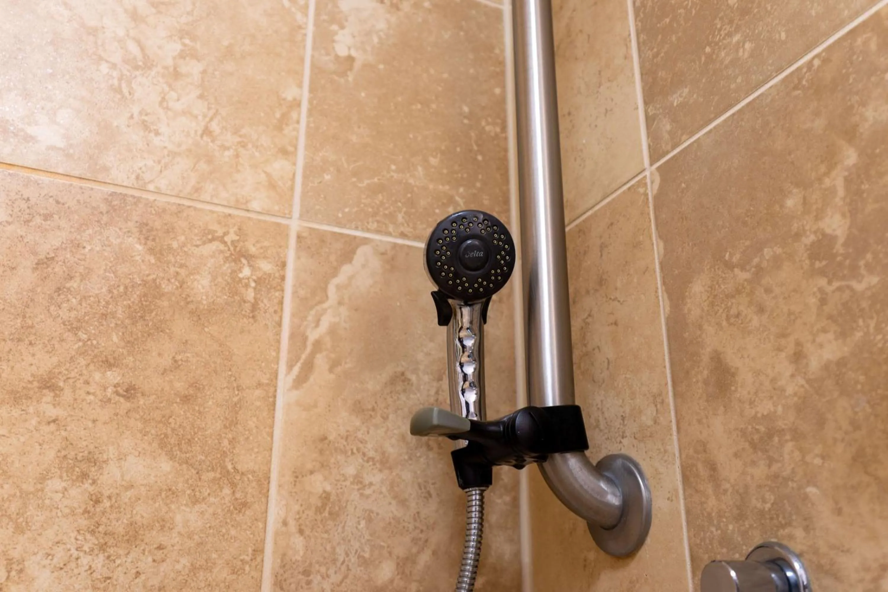 Bathroom in Hampton Inn Elkhorn Lake Geneva Area