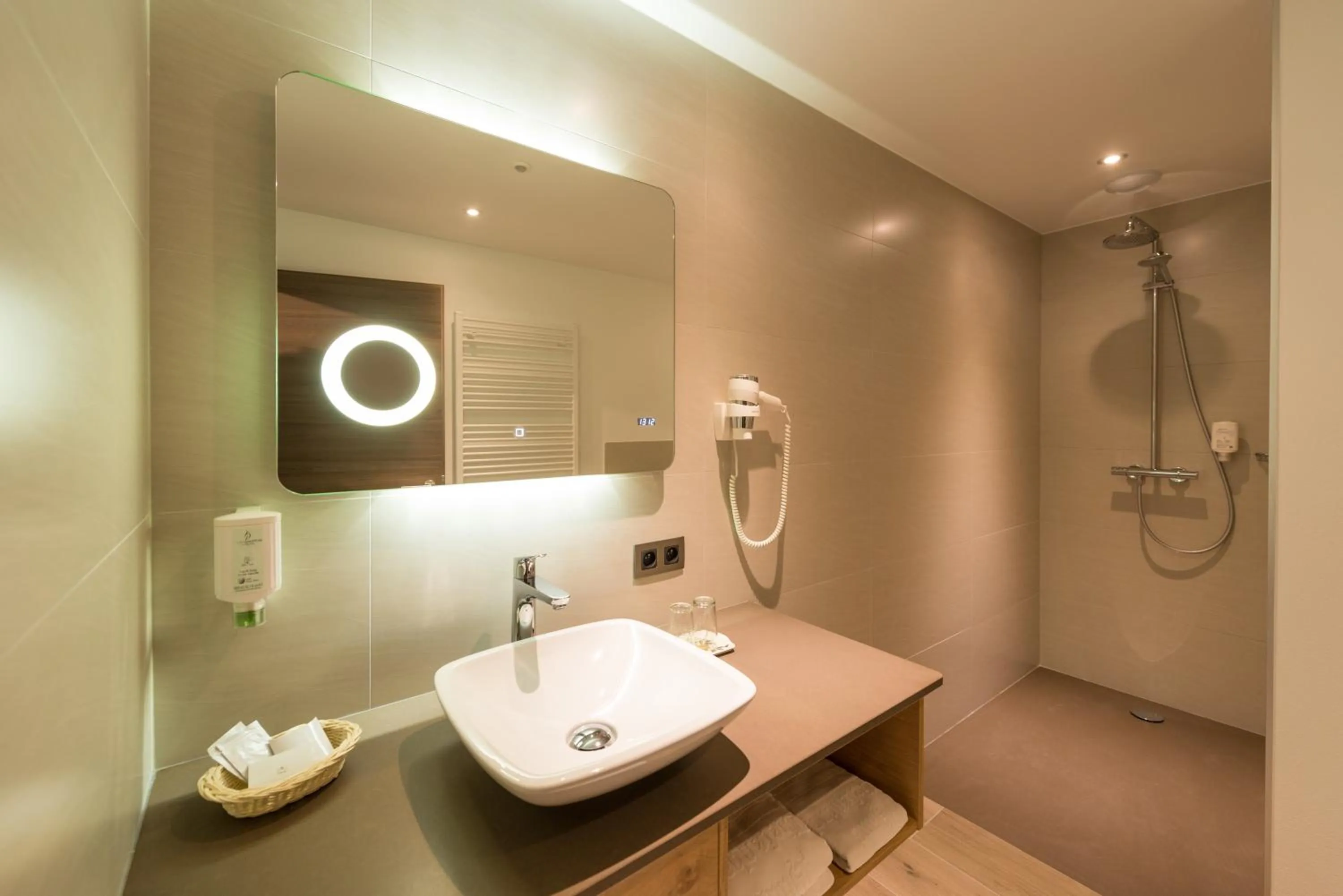 Bathroom in Hotel Haus Tiefenbach