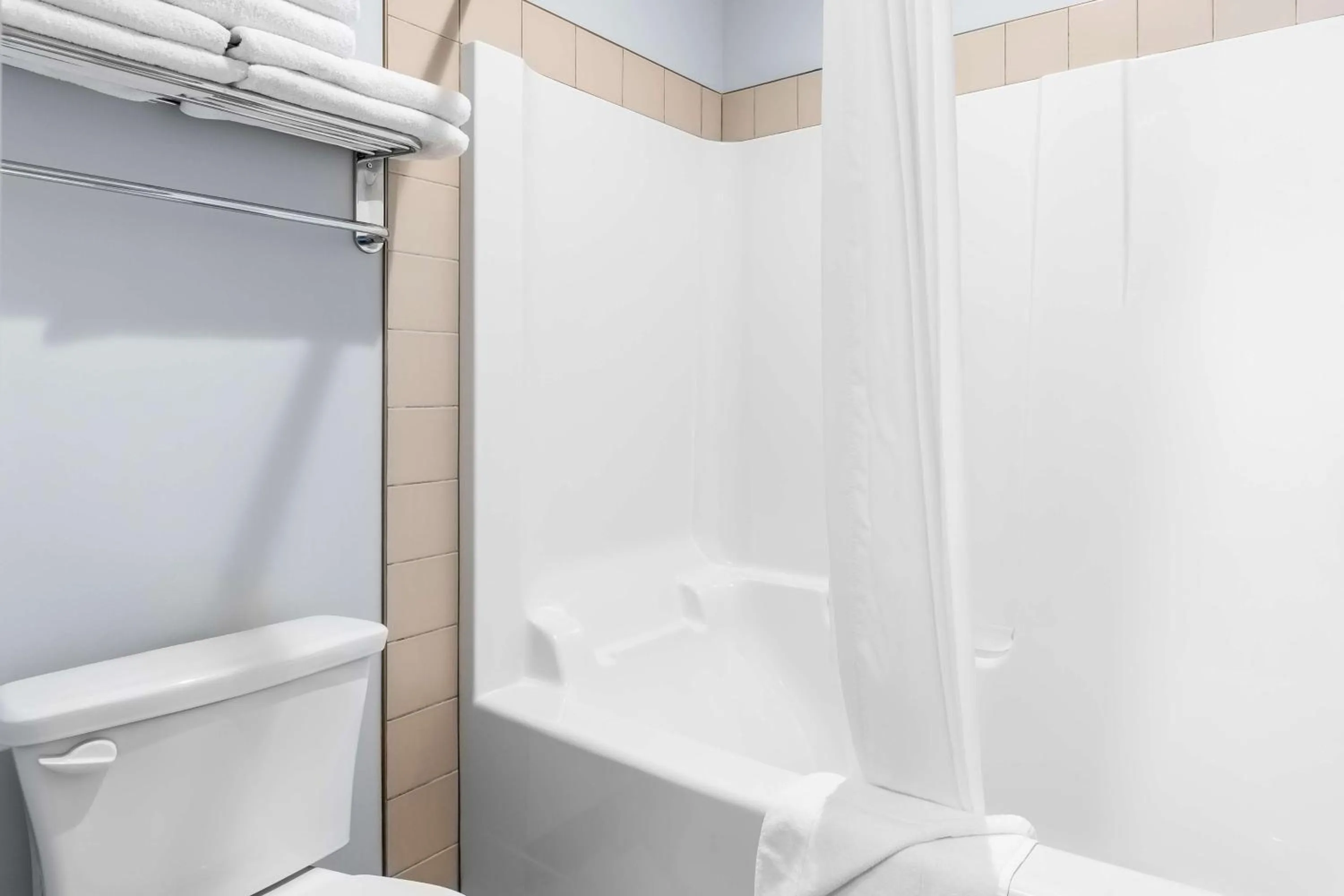 Bathroom in SureStay Studio by Best Western Hardisty