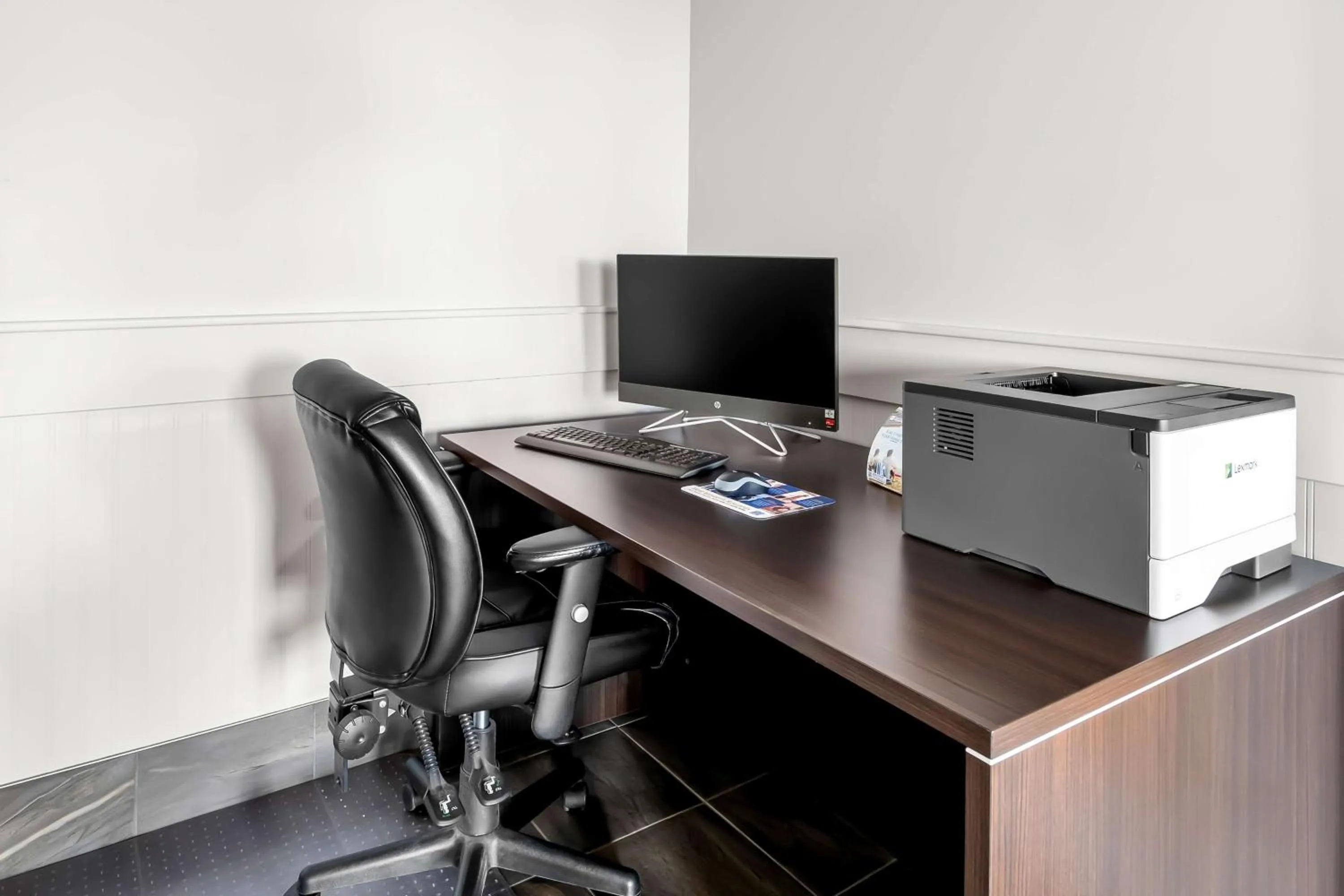 Business facilities in SureStay Studio by Best Western Hardisty