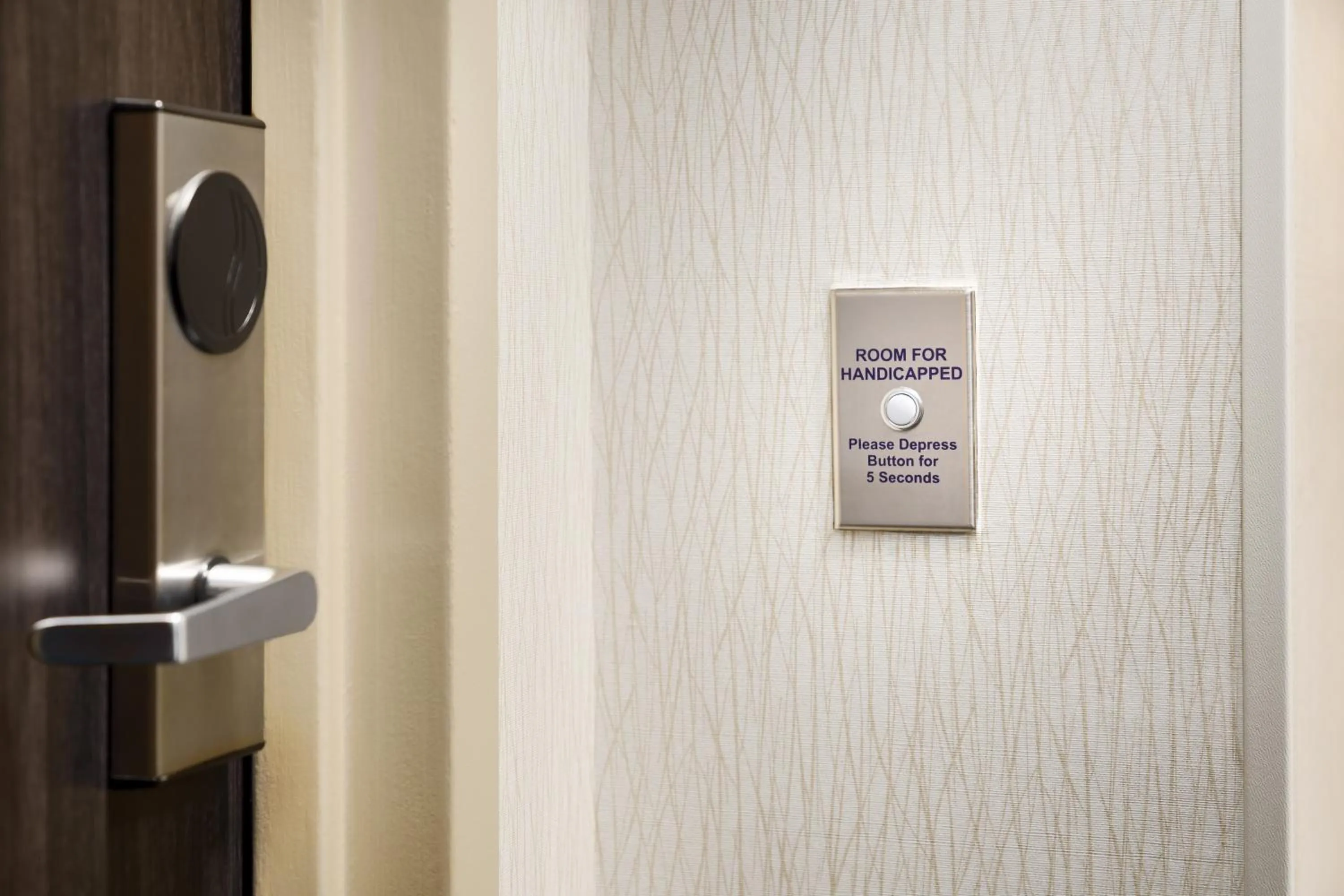 acessibility in Hampton Inn Chicago-Midway Airport