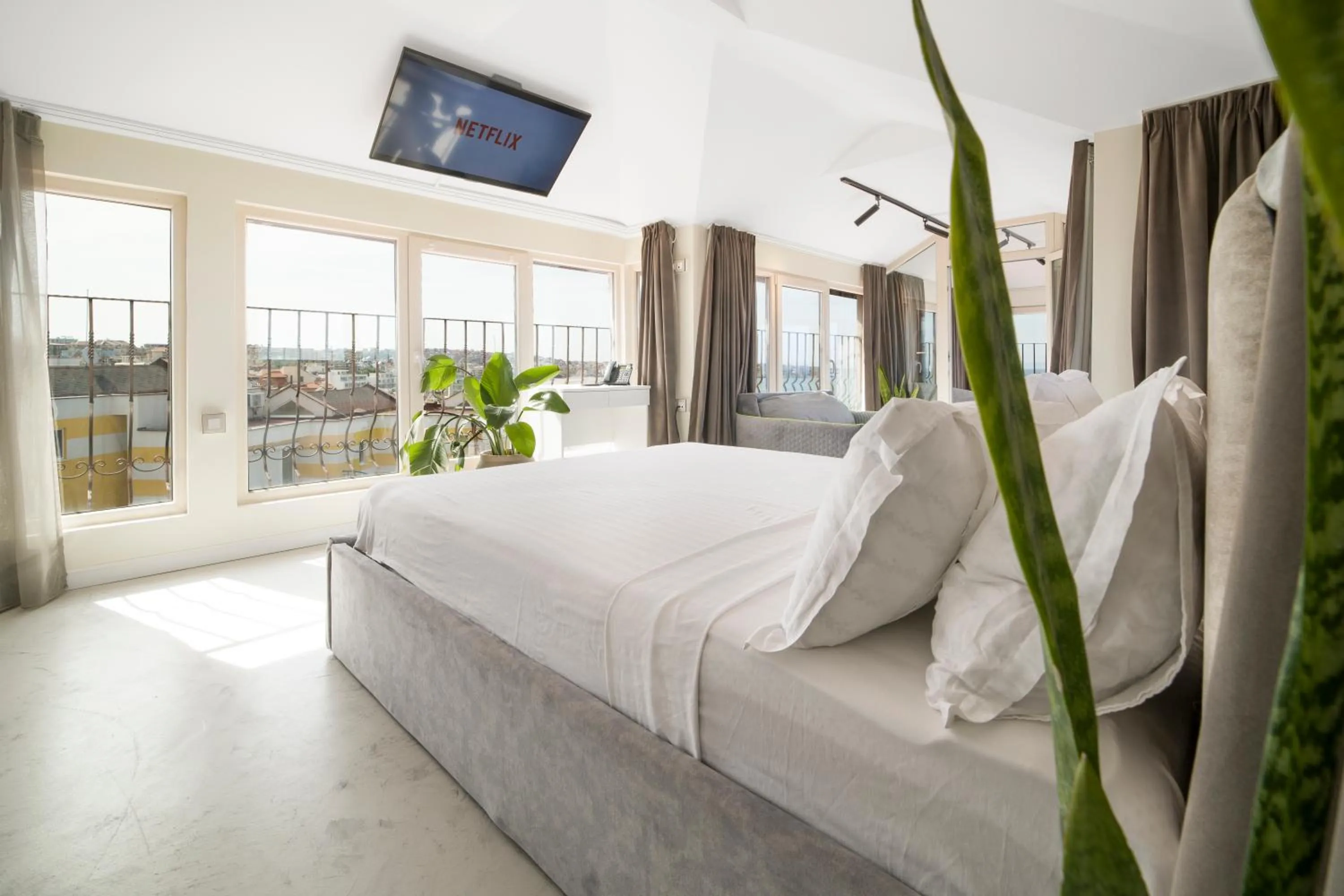 Spring, Bed in Relax Sozopol