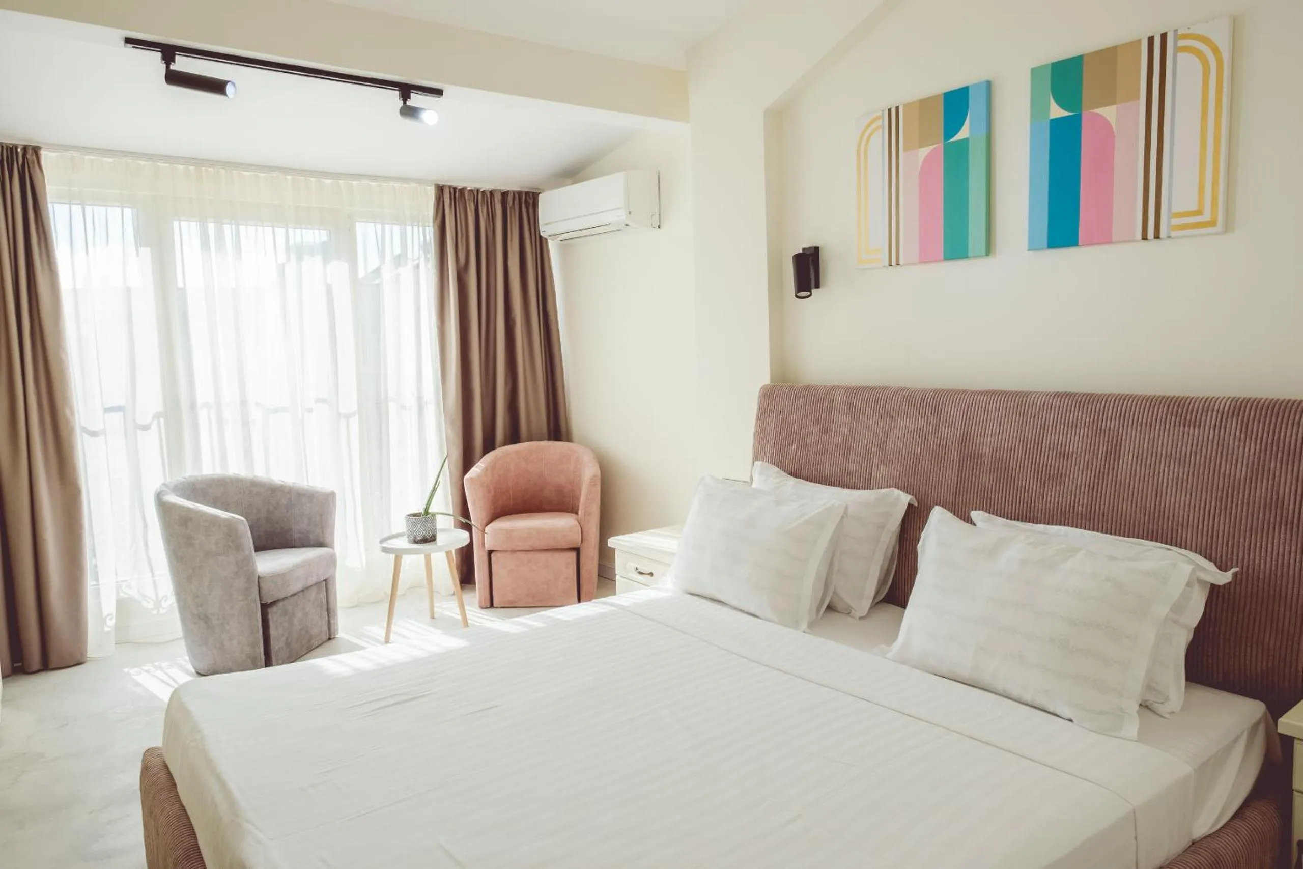 Bed in Relax Sozopol