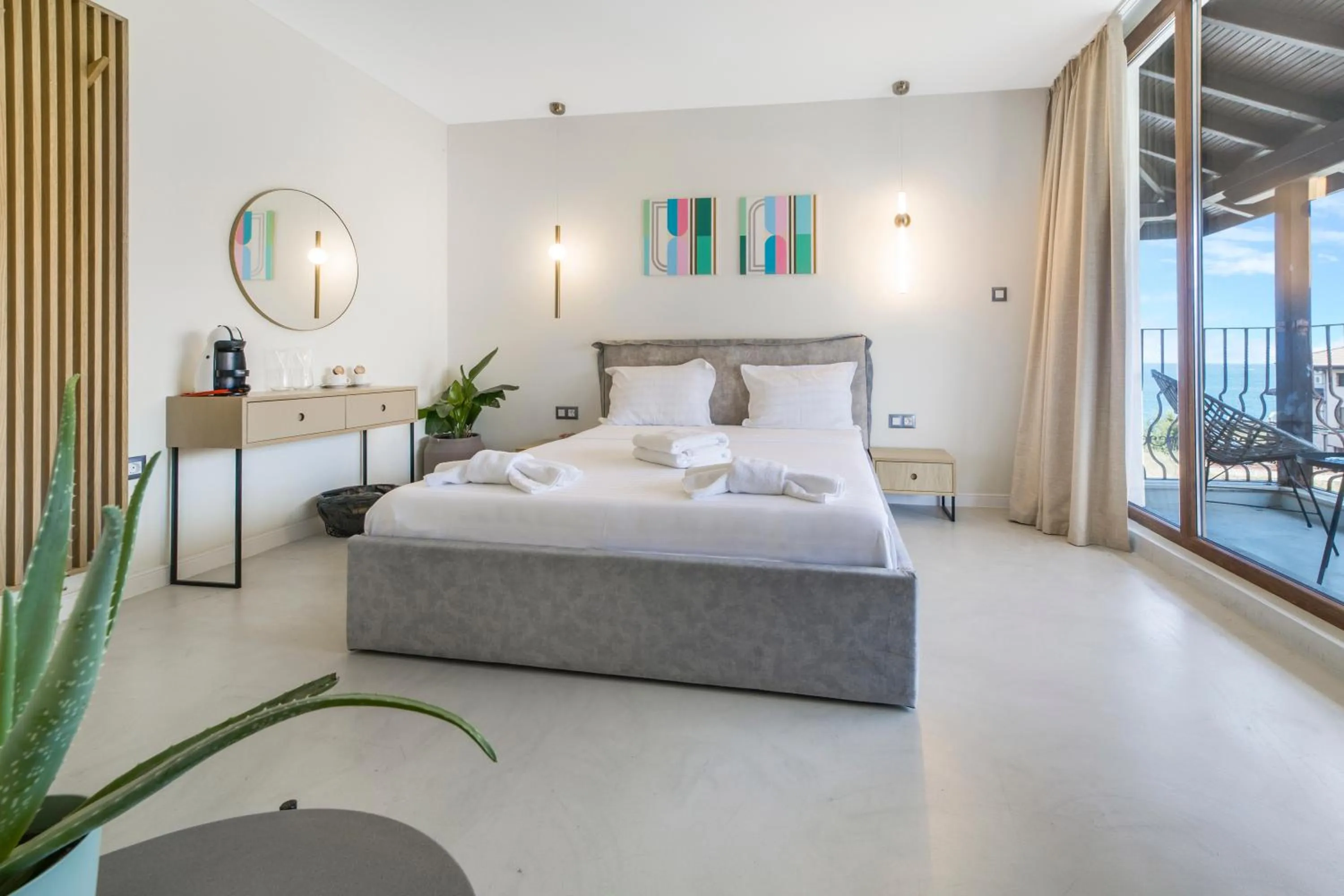 Bed in Relax Sozopol