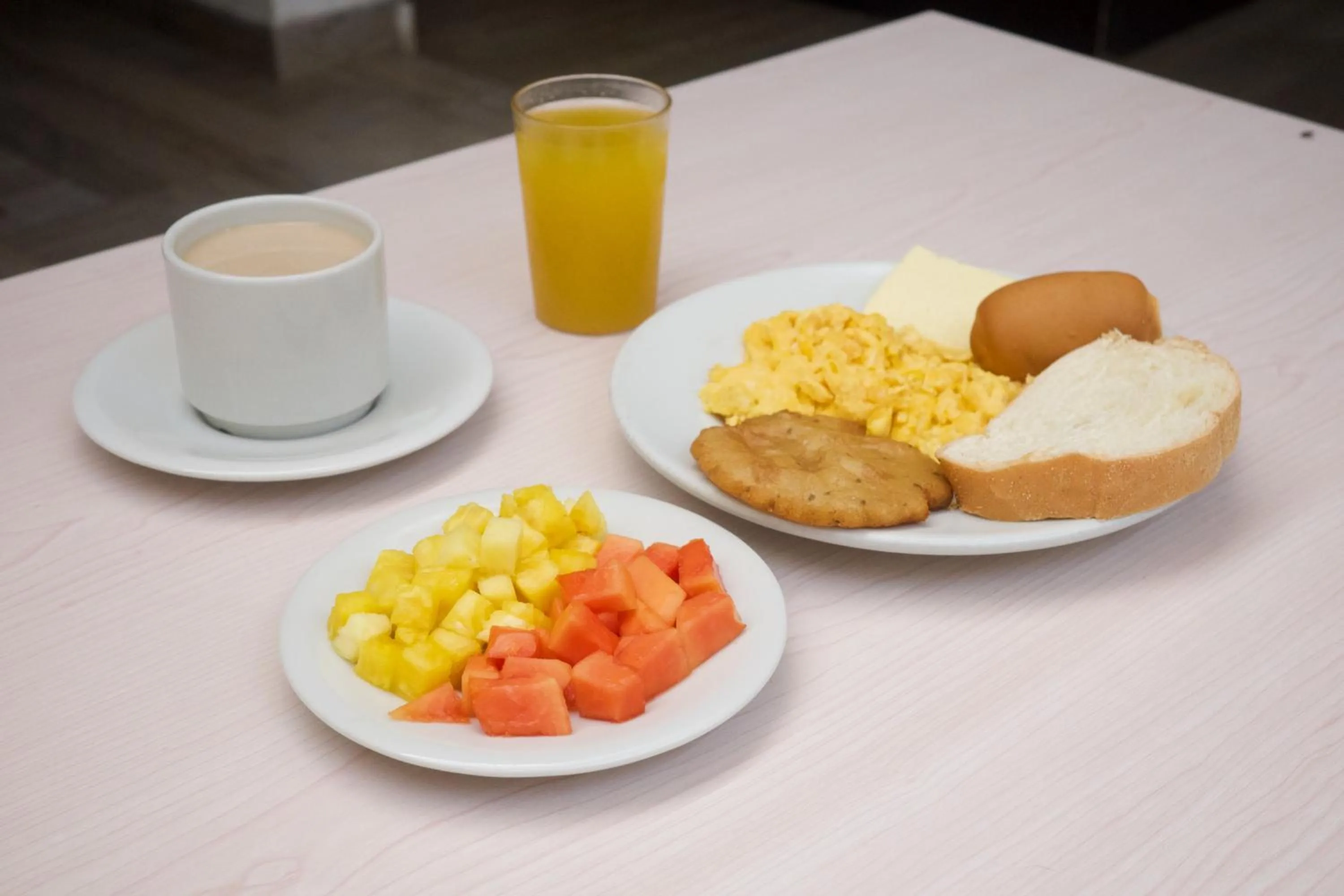 Breakfast in Hotel La Riviera