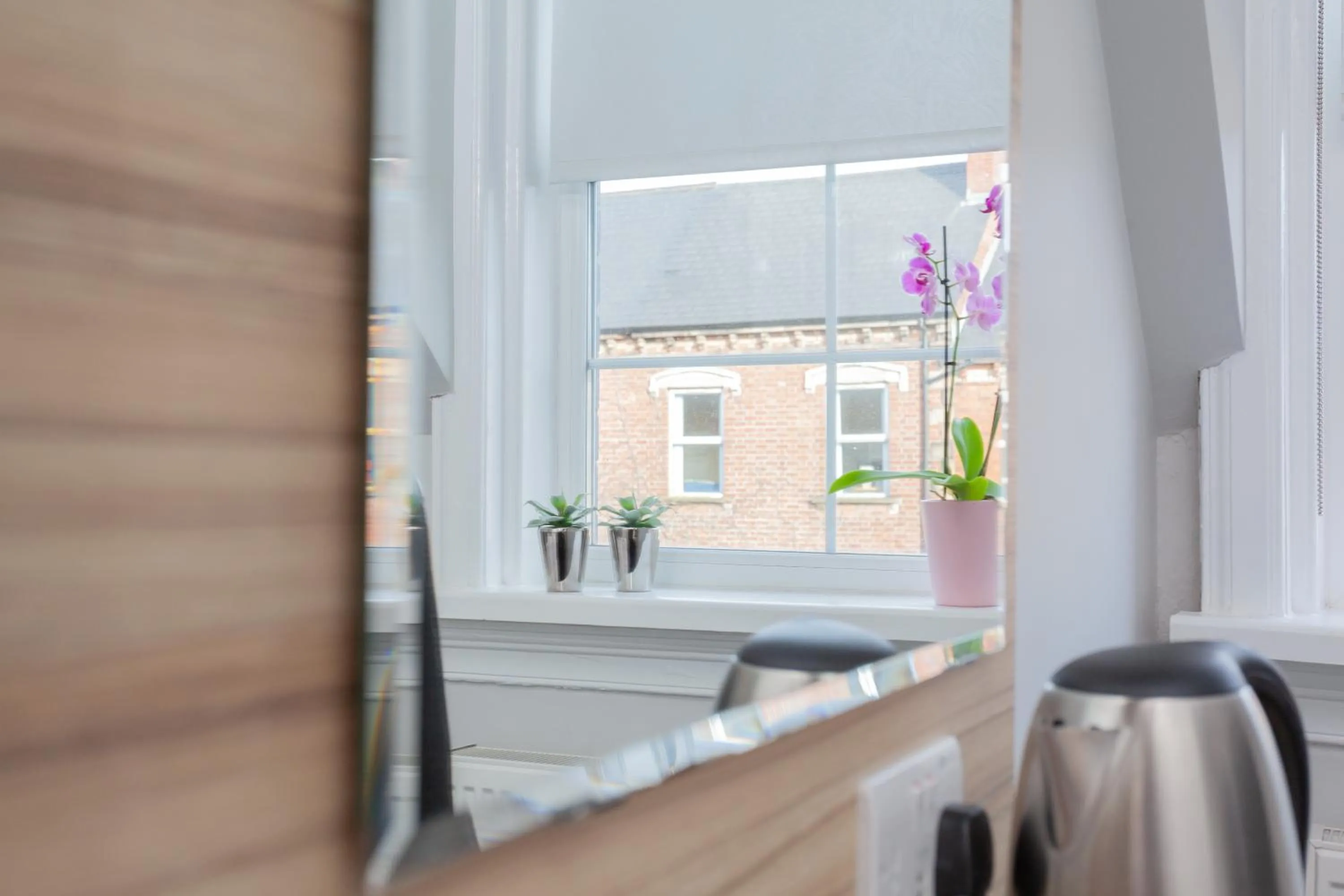 Bedroom in Botanic Rest Queens Quarter