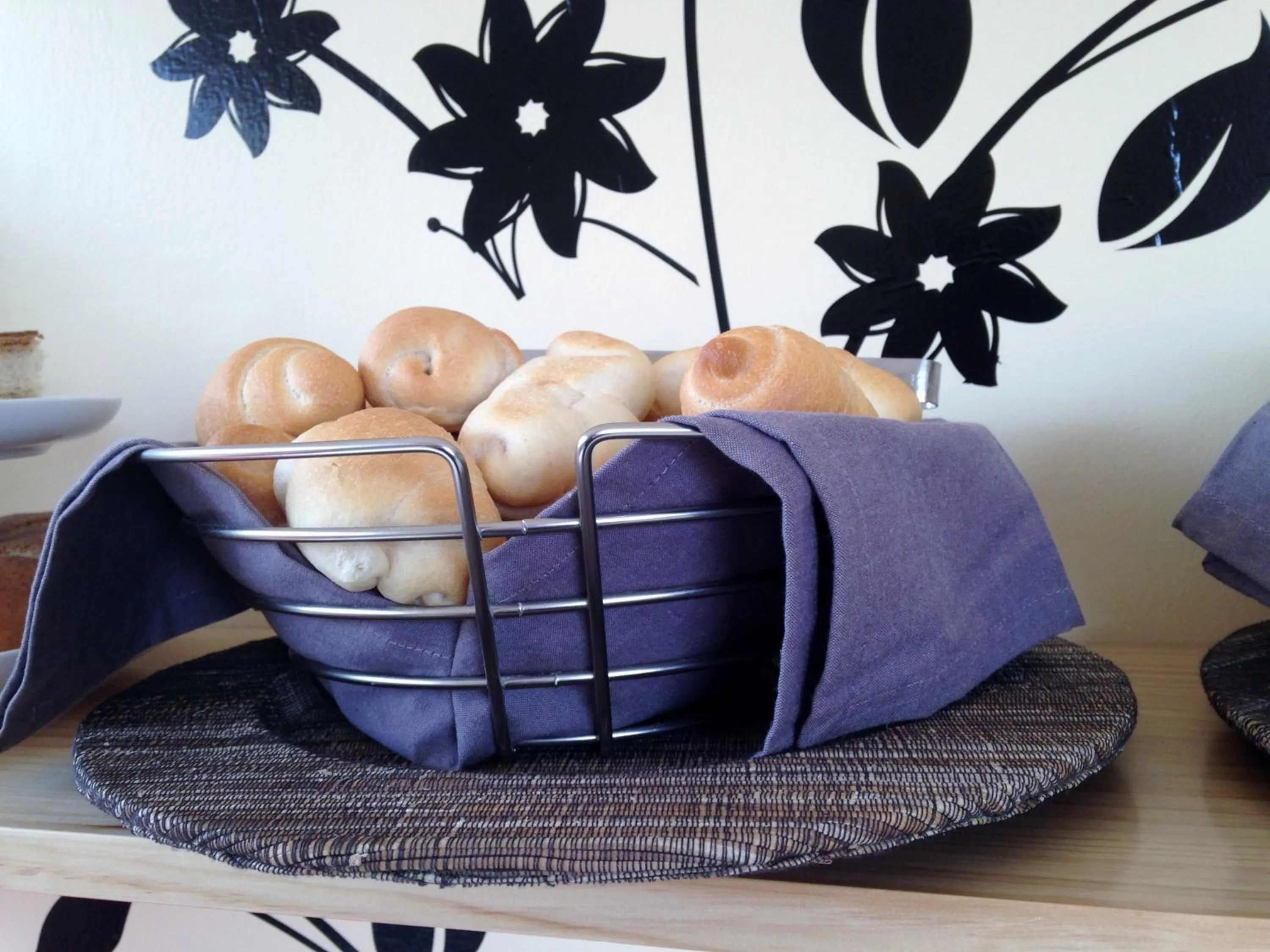 Meals in Hostal & Apartments El Triunfo