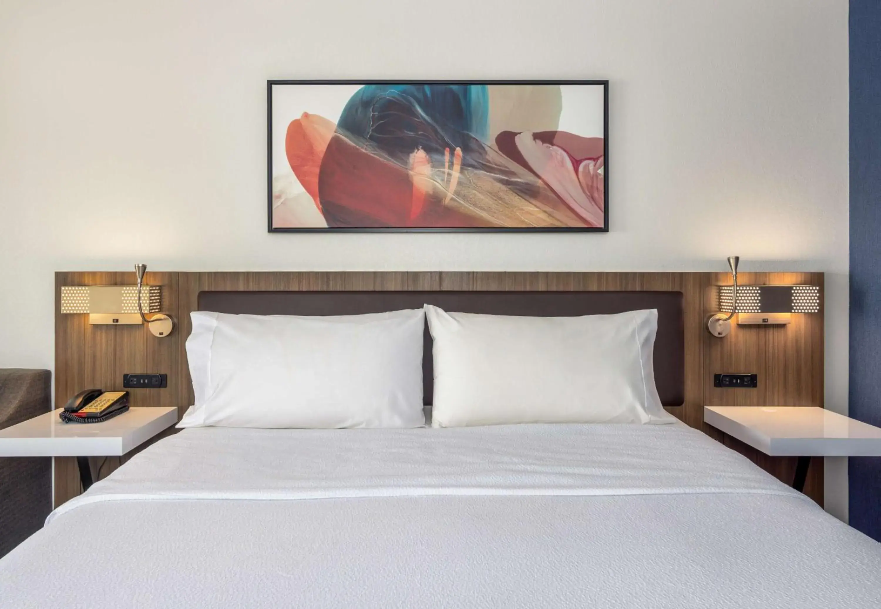 King Room with Accessible Tub - Mobility Access in Hilton Garden Inn Oakbrook Terrace King Room with Accessible Tub - Mobility Access in Hilton Garden Inn Oakbrook Terrace