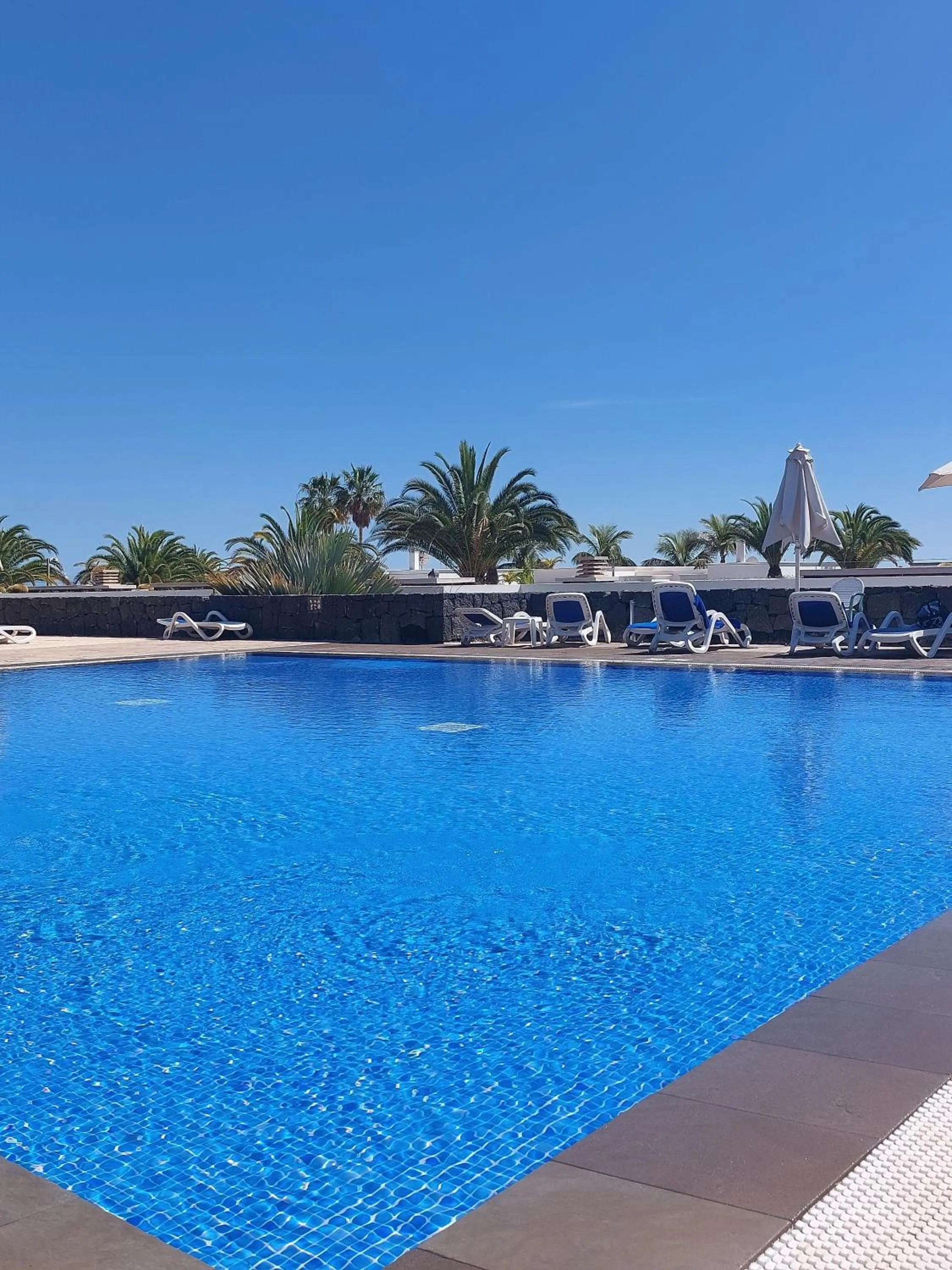 Swimming pool in Hotel Costa Calero Thalasso & Spa