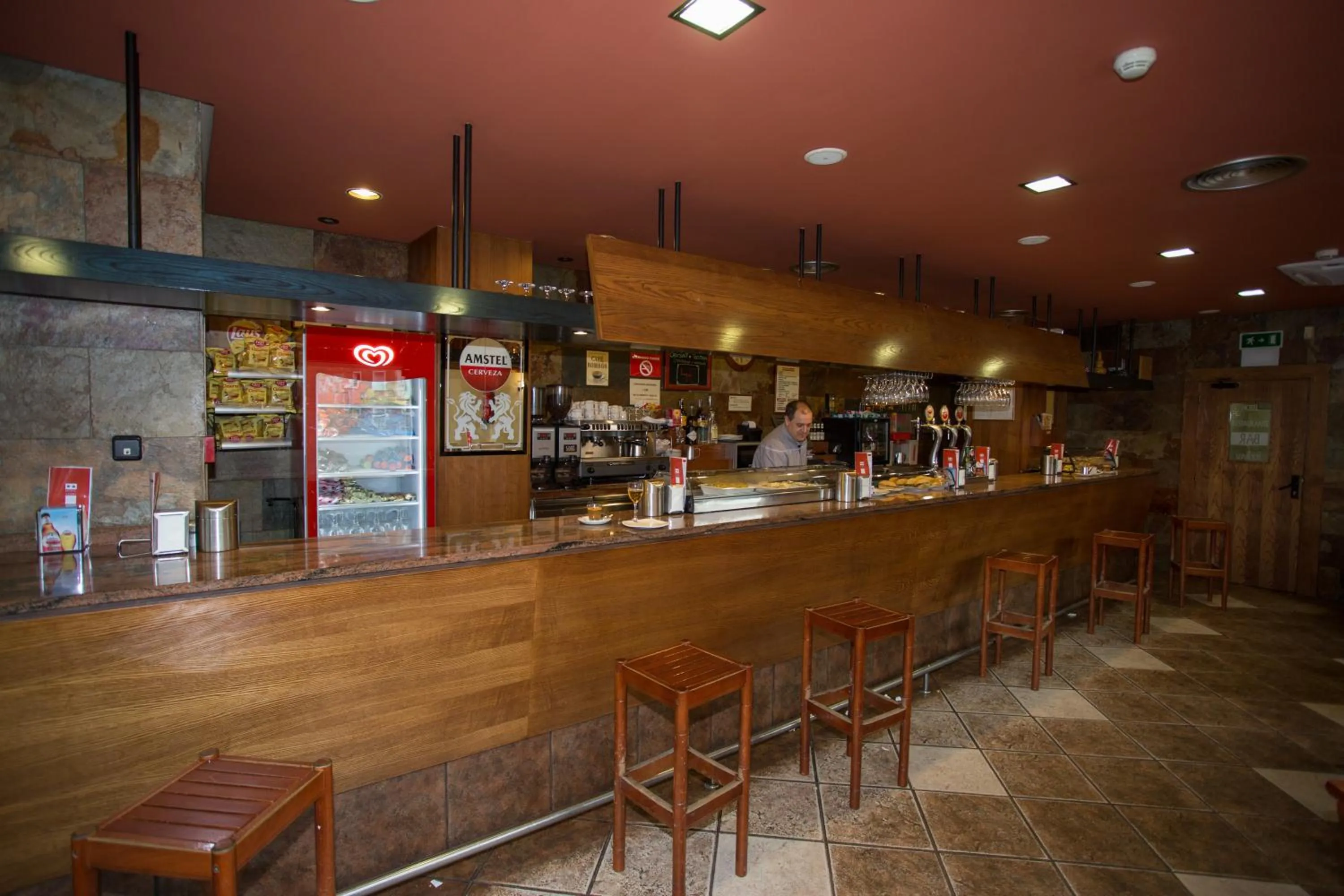 Lounge or bar in Hotel Yerri