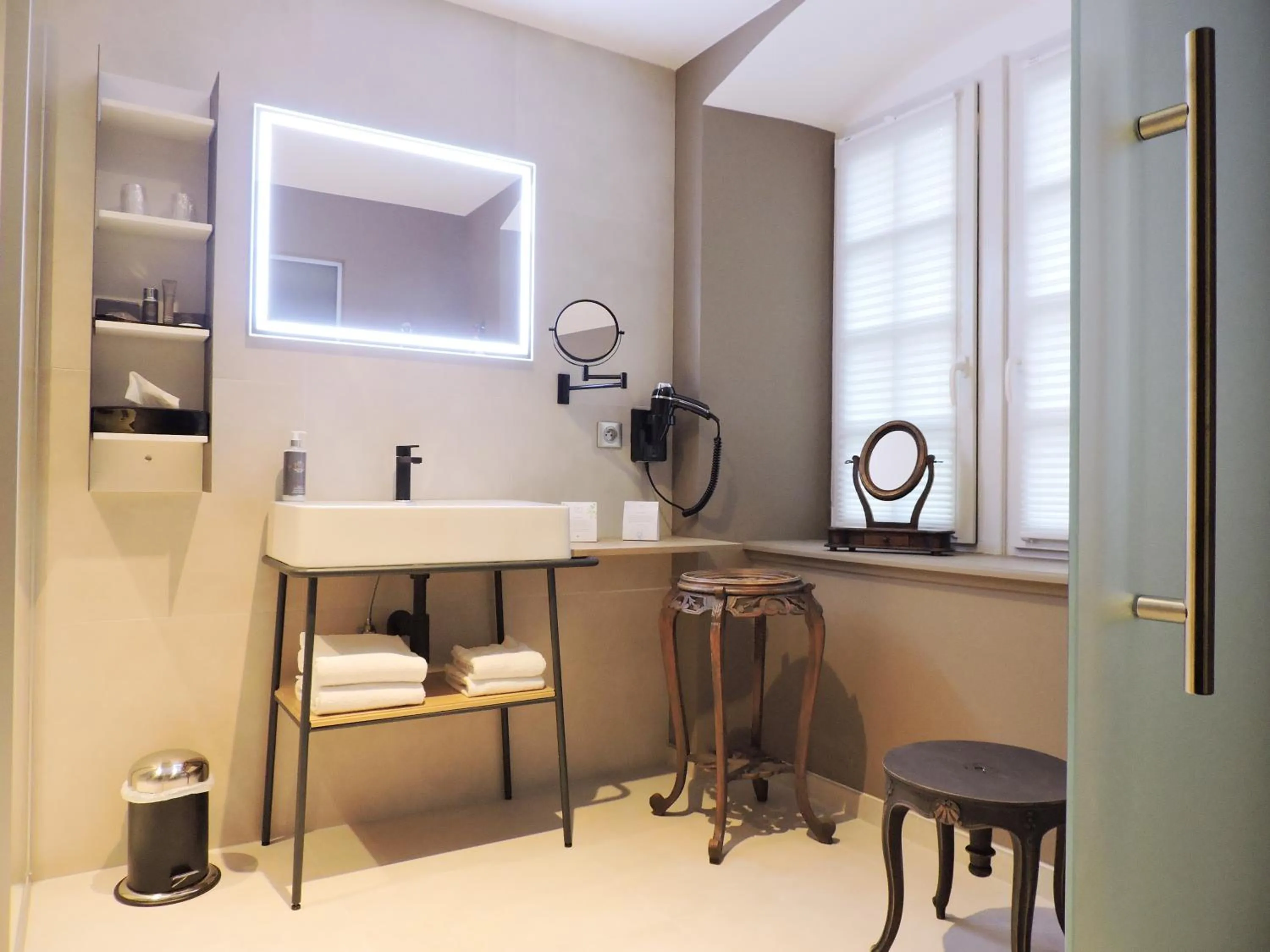 Bathroom in Hotel La Couronne