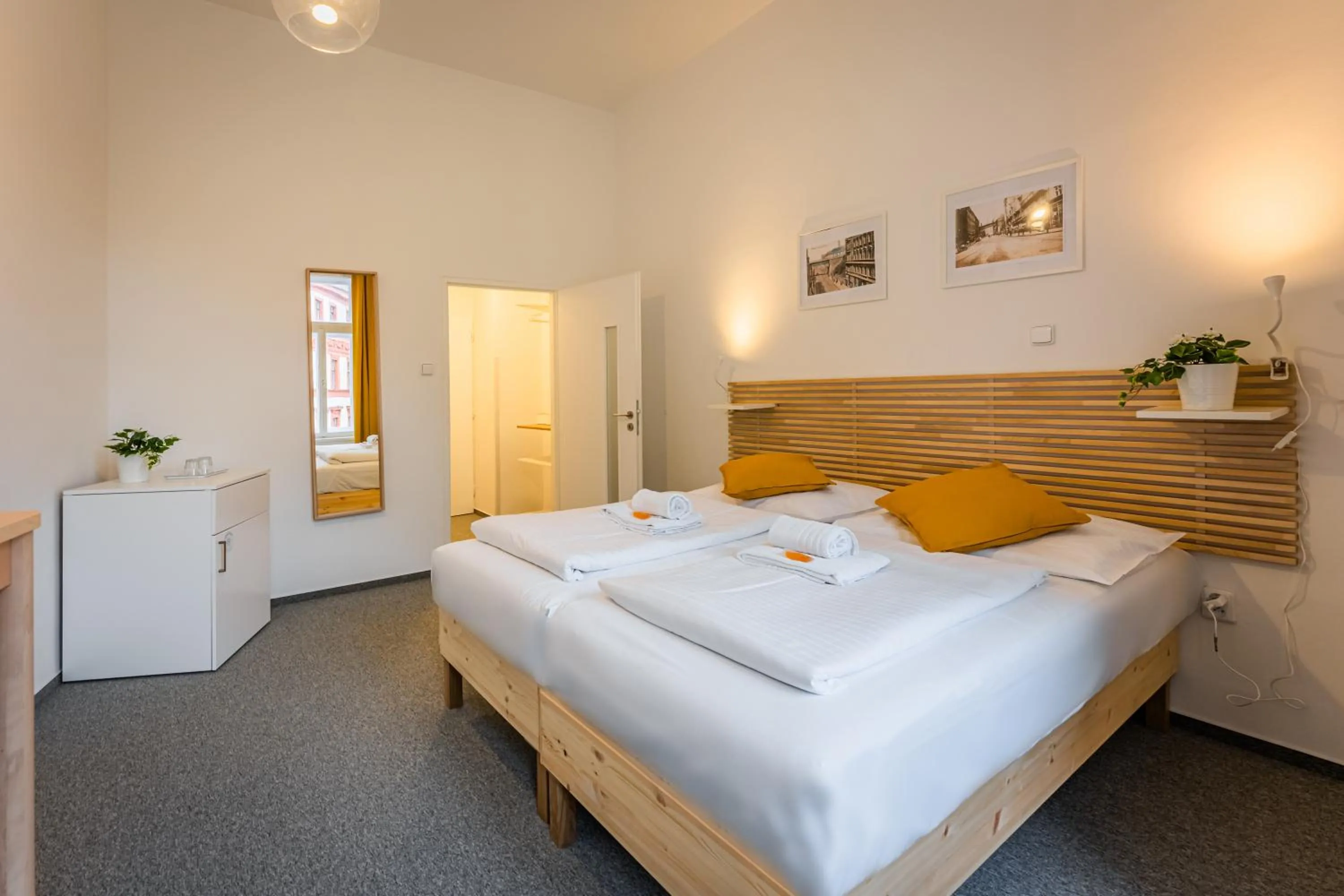 Bed in Self-service Hotel Ostaš Praha