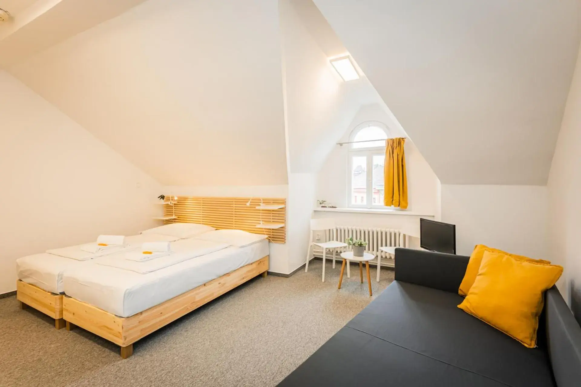 Family Room with Private Bathroom - single occupancy in Self-service Hotel Ostaš Praha Family Room with Private Bathroom - single occupancy in Self-service Hotel Ostaš Praha