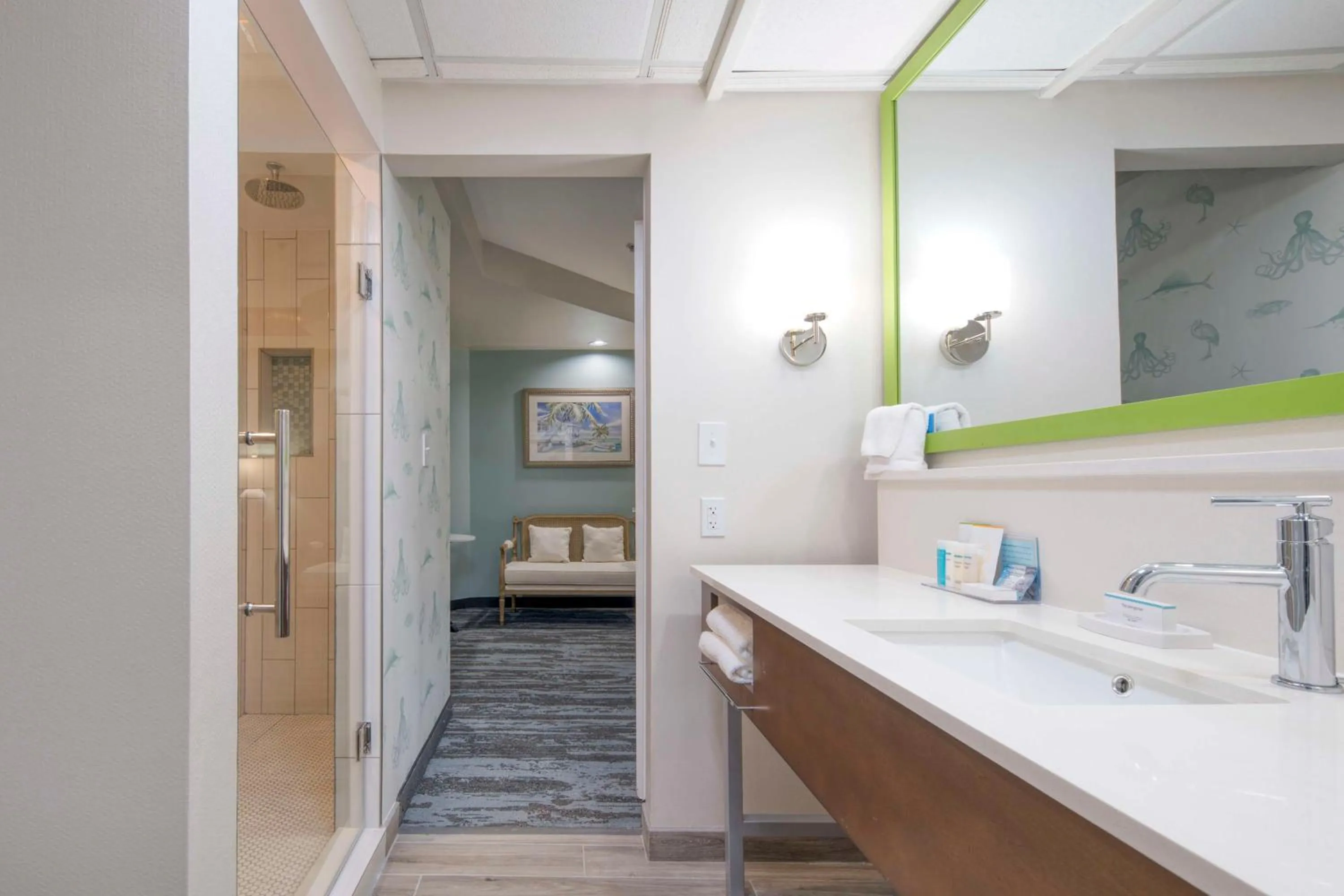 Bathroom in Hampton Inn & Suites Wilmington/Wrightsville Beach