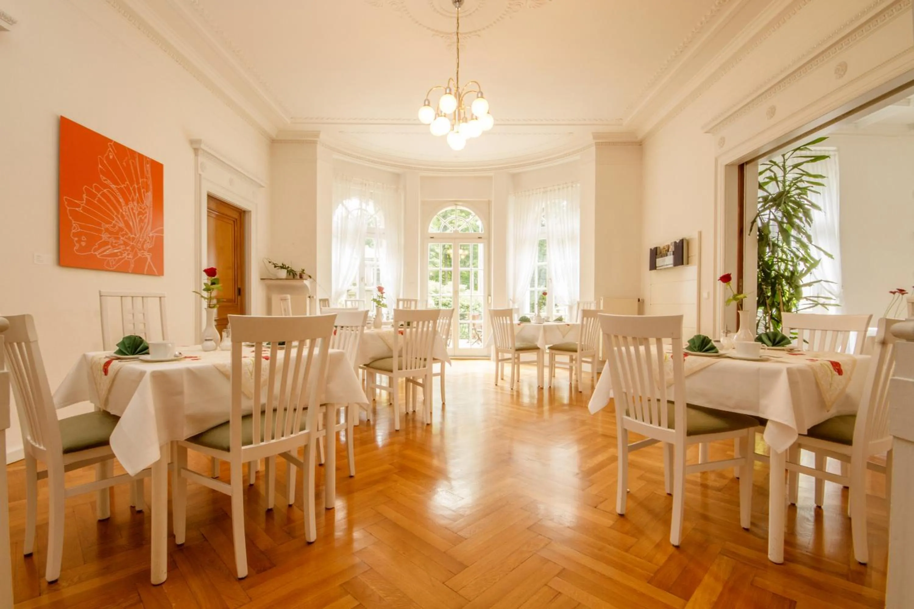 Restaurant/places to eat in Aparthotel Villa Freisleben