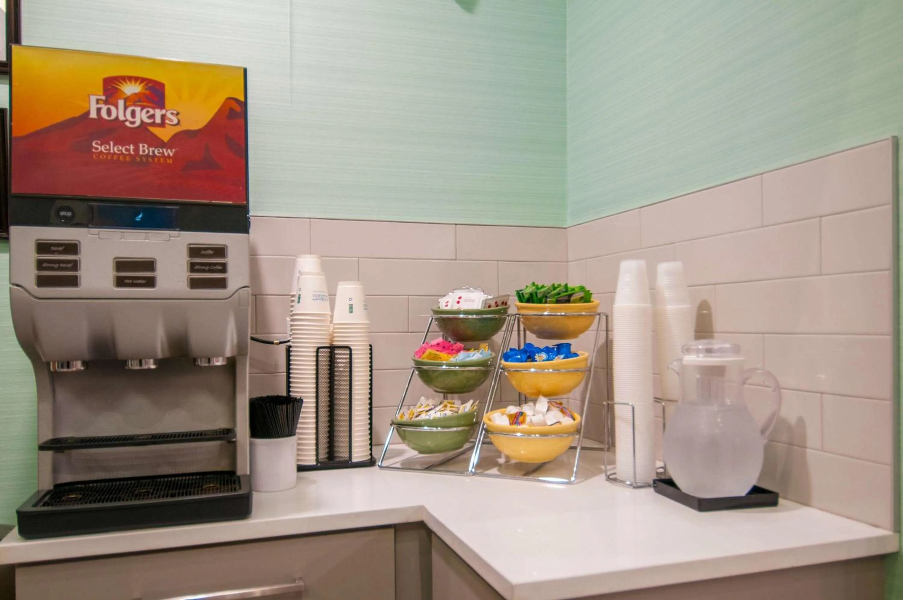 Restaurant/places to eat in Days Inn & Suites by Wyndham San Antonio North/Stone Oak