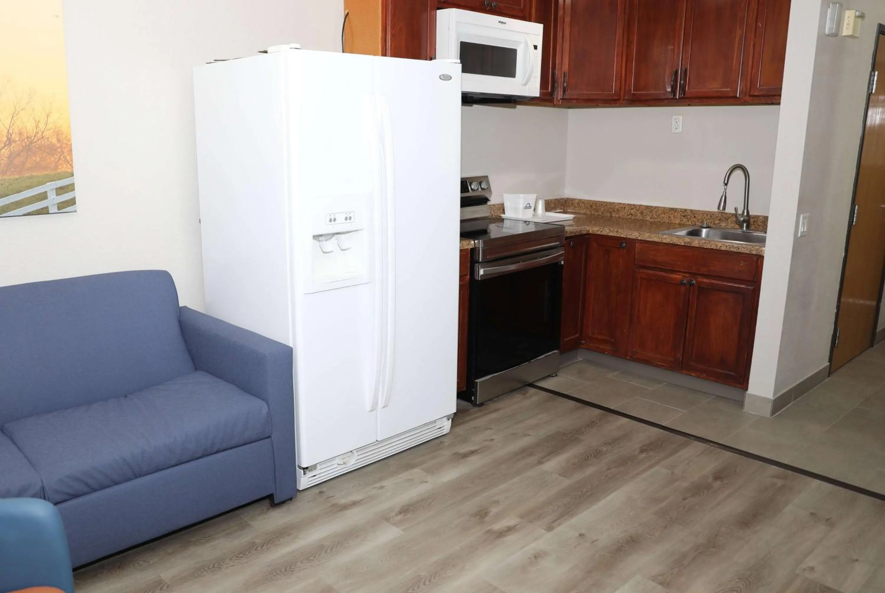 Photo of the whole room in Days Inn & Suites by Wyndham San Antonio North/Stone Oak