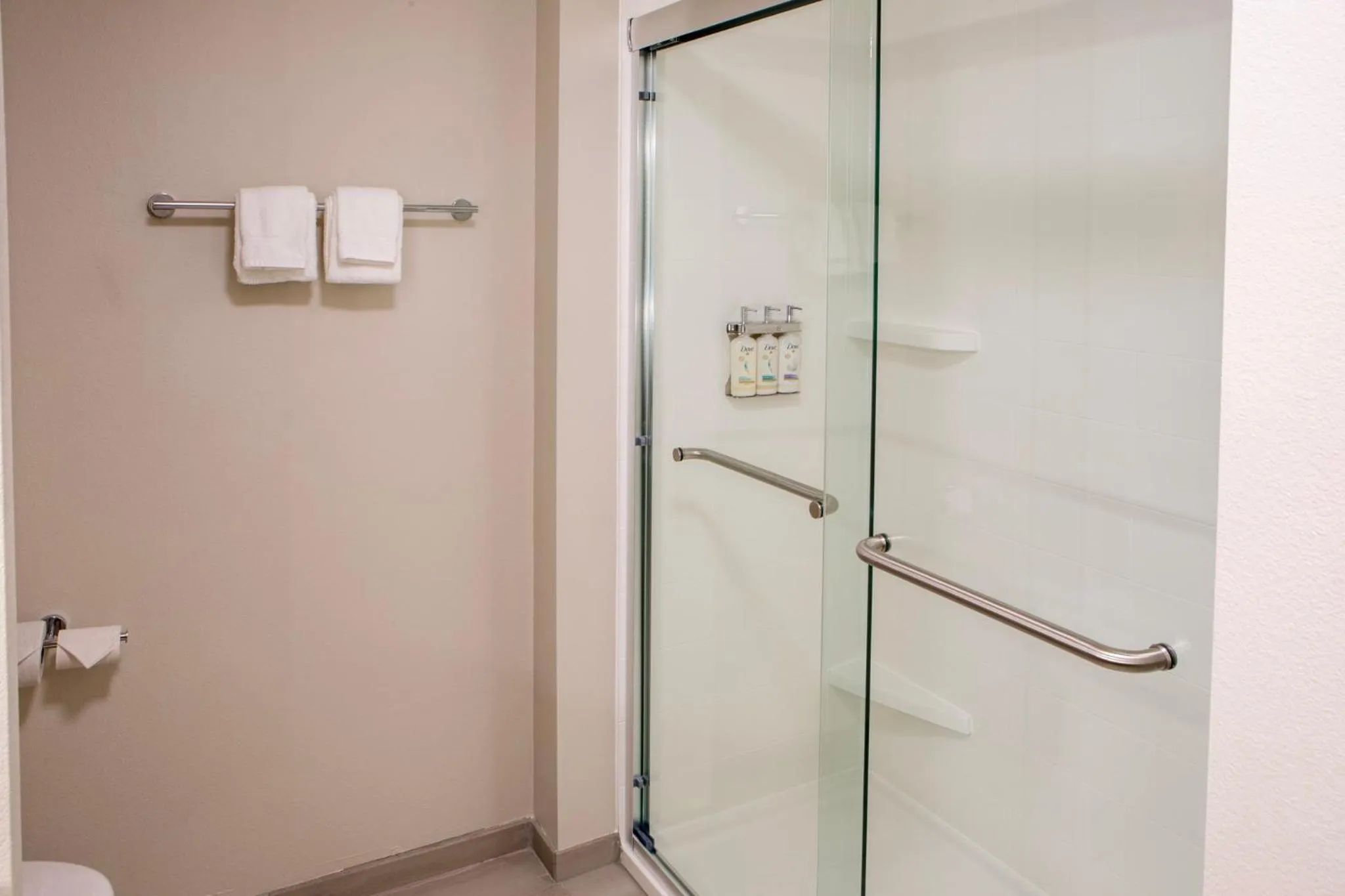 Bathroom in Holiday Inn Express & Suites Sioux City-South by IHG