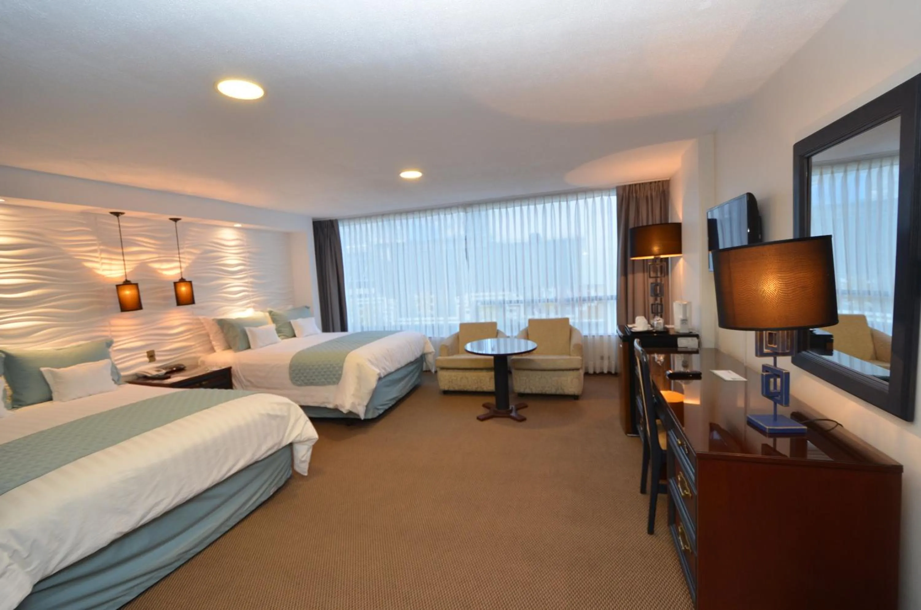 Photo of the whole room, Bed in Hotel Presidente