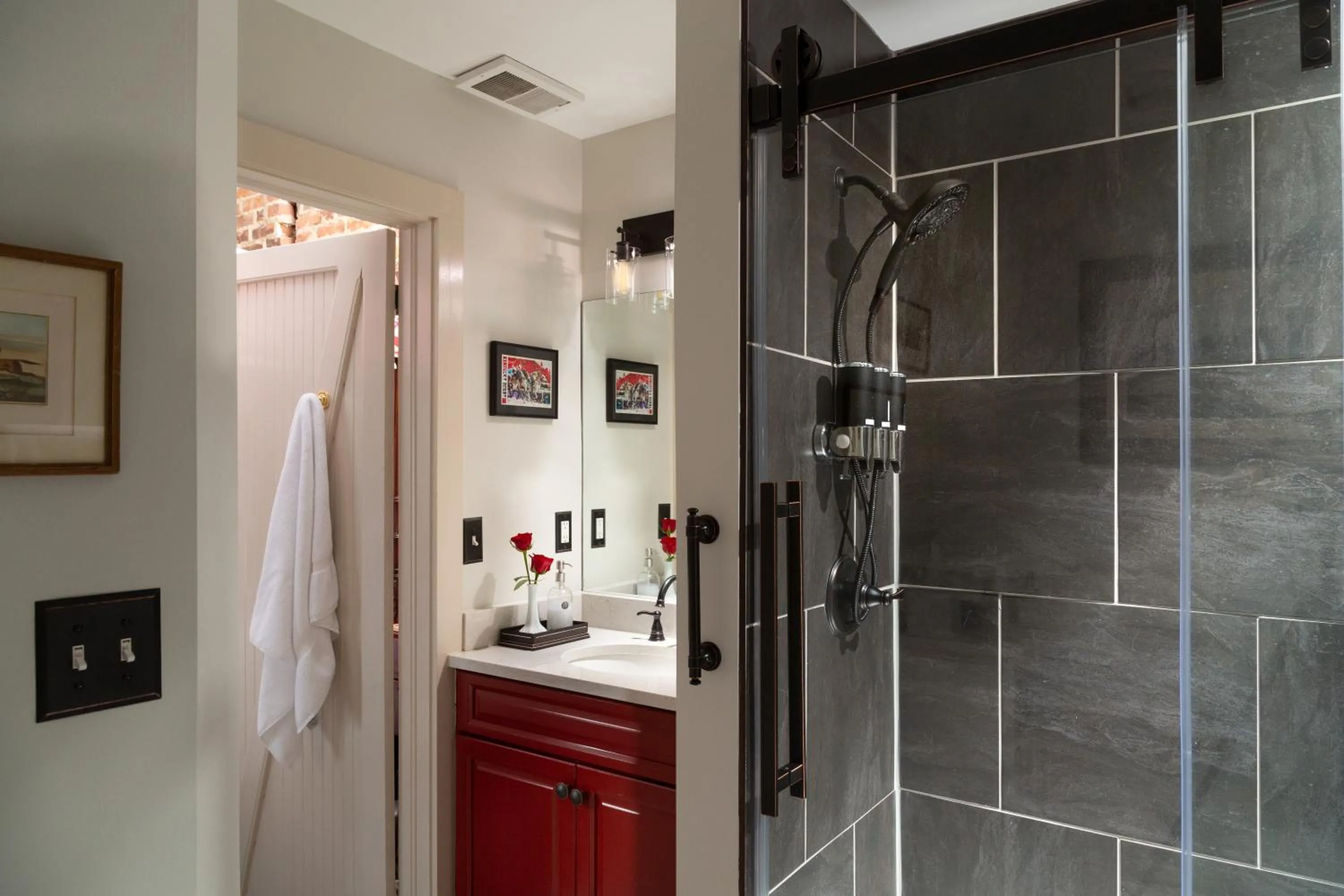 Pets in Inn at Woodhaven-In the Heart of the Bourbon Trail-Over 12 Distilleries Nearby